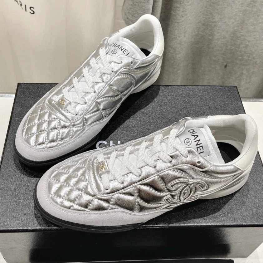 Double C  New Quilted Panda Shoes Silver Sheepskin