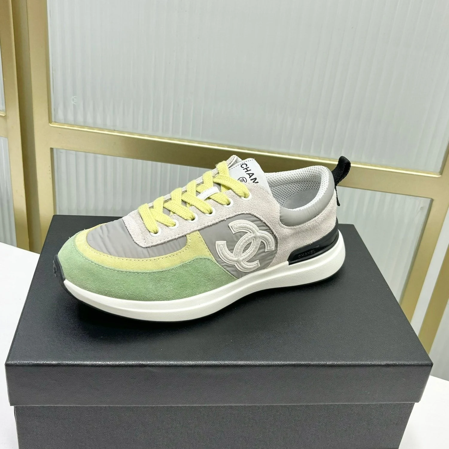 SNEAKER IN MULTICOLOR SUEDE