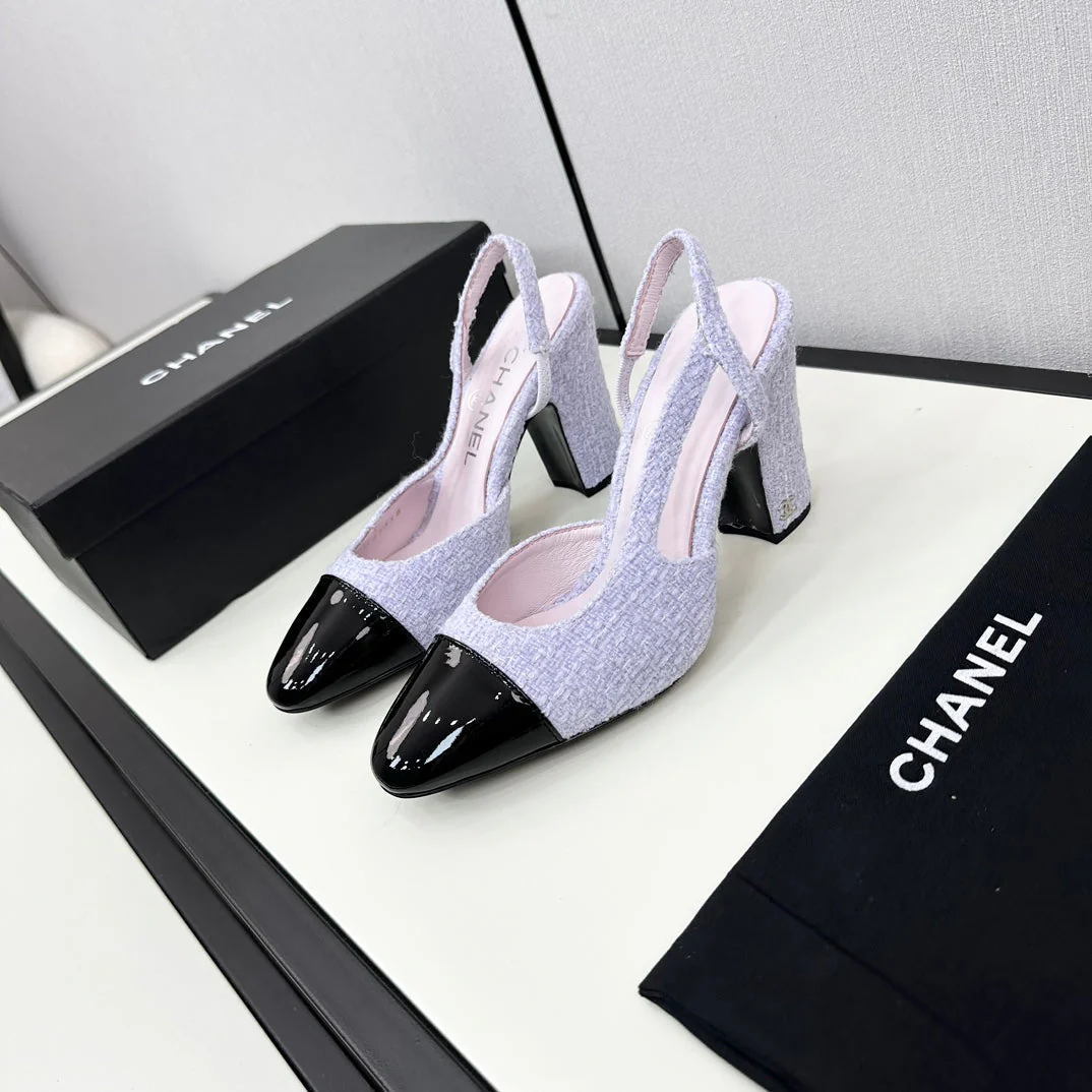 HIGH SLINGBACK LIGHT BLUE TWEED AND BLACK CALFSKIN