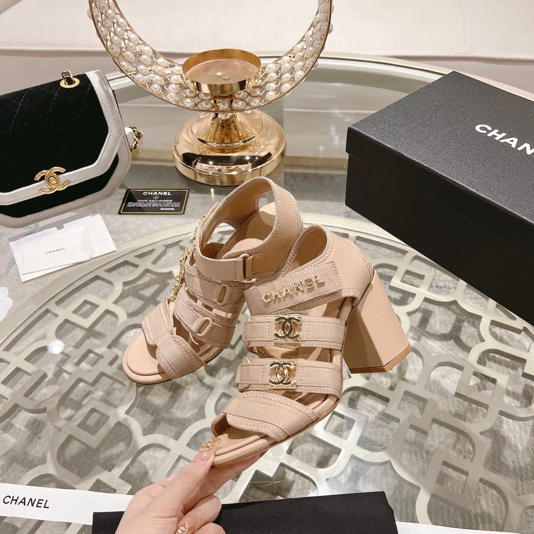 Double C  Xiaoxiang Chain Fabric Head Chunky Heel Sandals Cream Lambskin