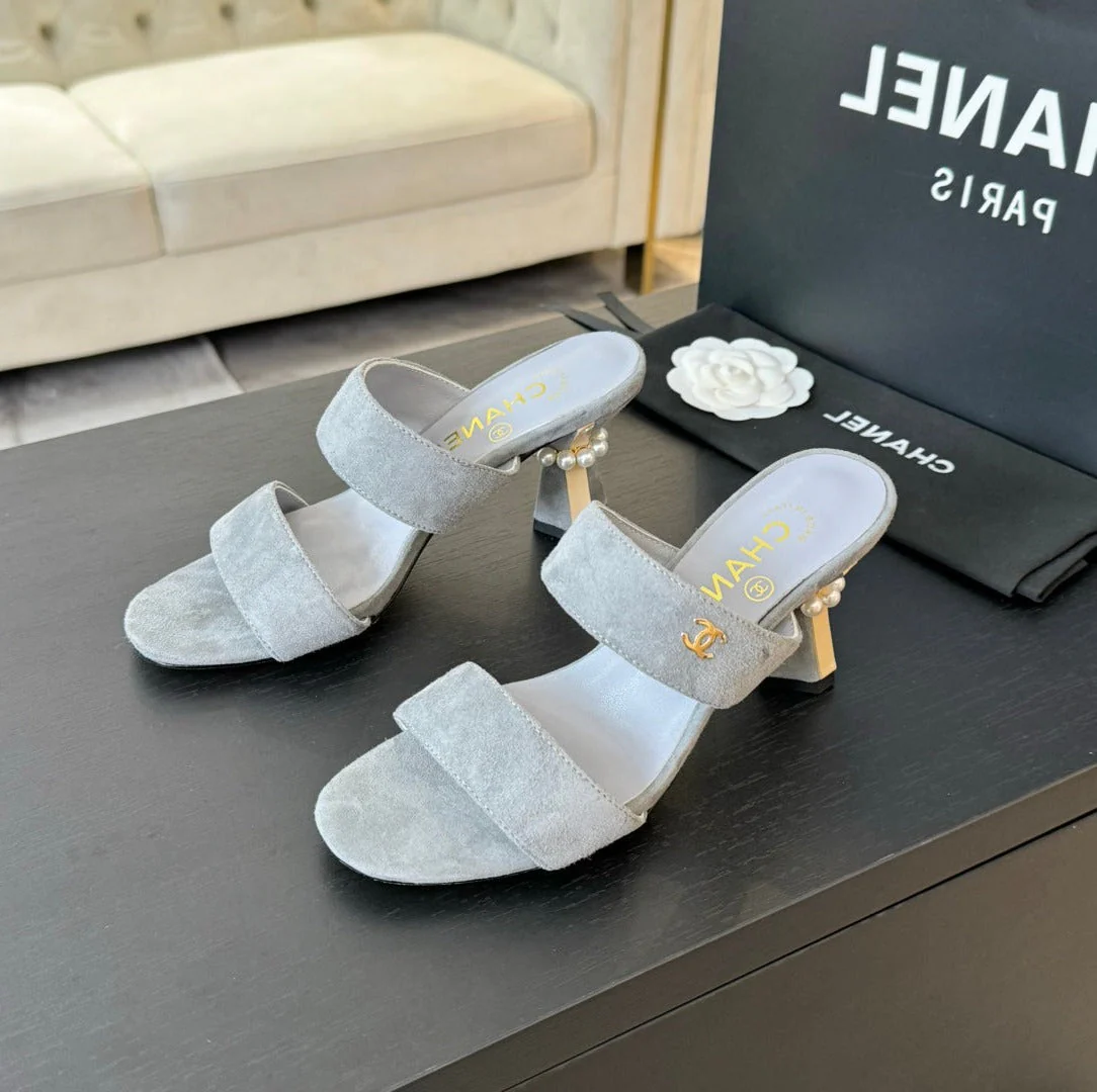 High Heels Lambskin Gray