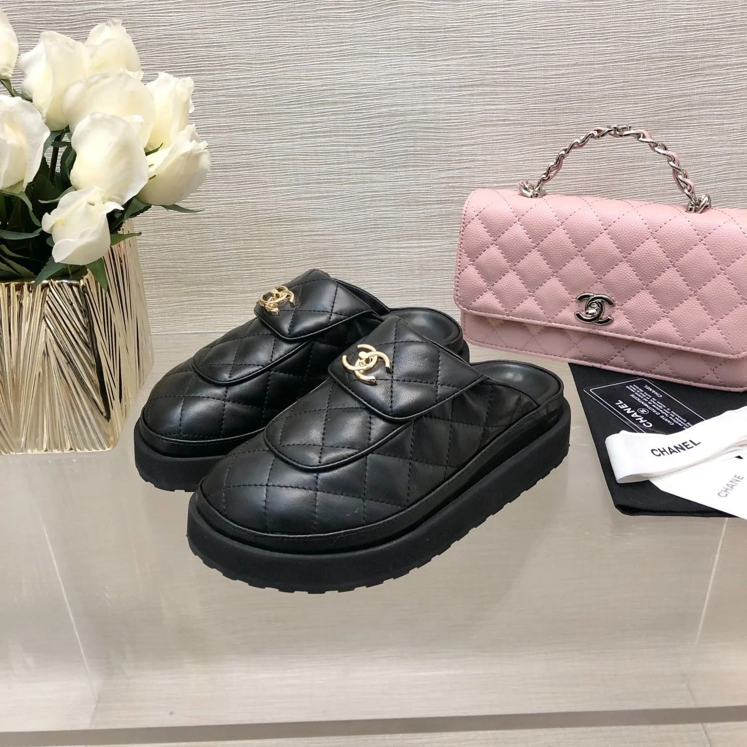 CC TURNLOCK FLAP MULES BLACK LAMBSKIN