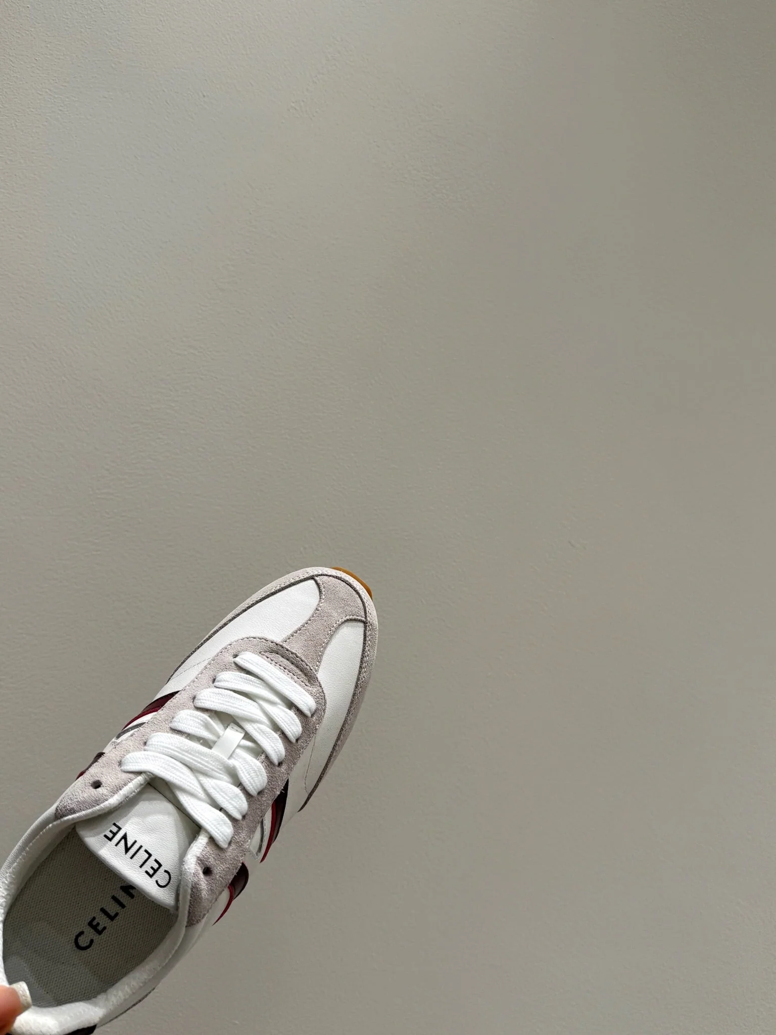 JOGGER LOW LACE-UP SNEAKER IN CALFSKIN & SUEDE WHITE/BEIGE/RED