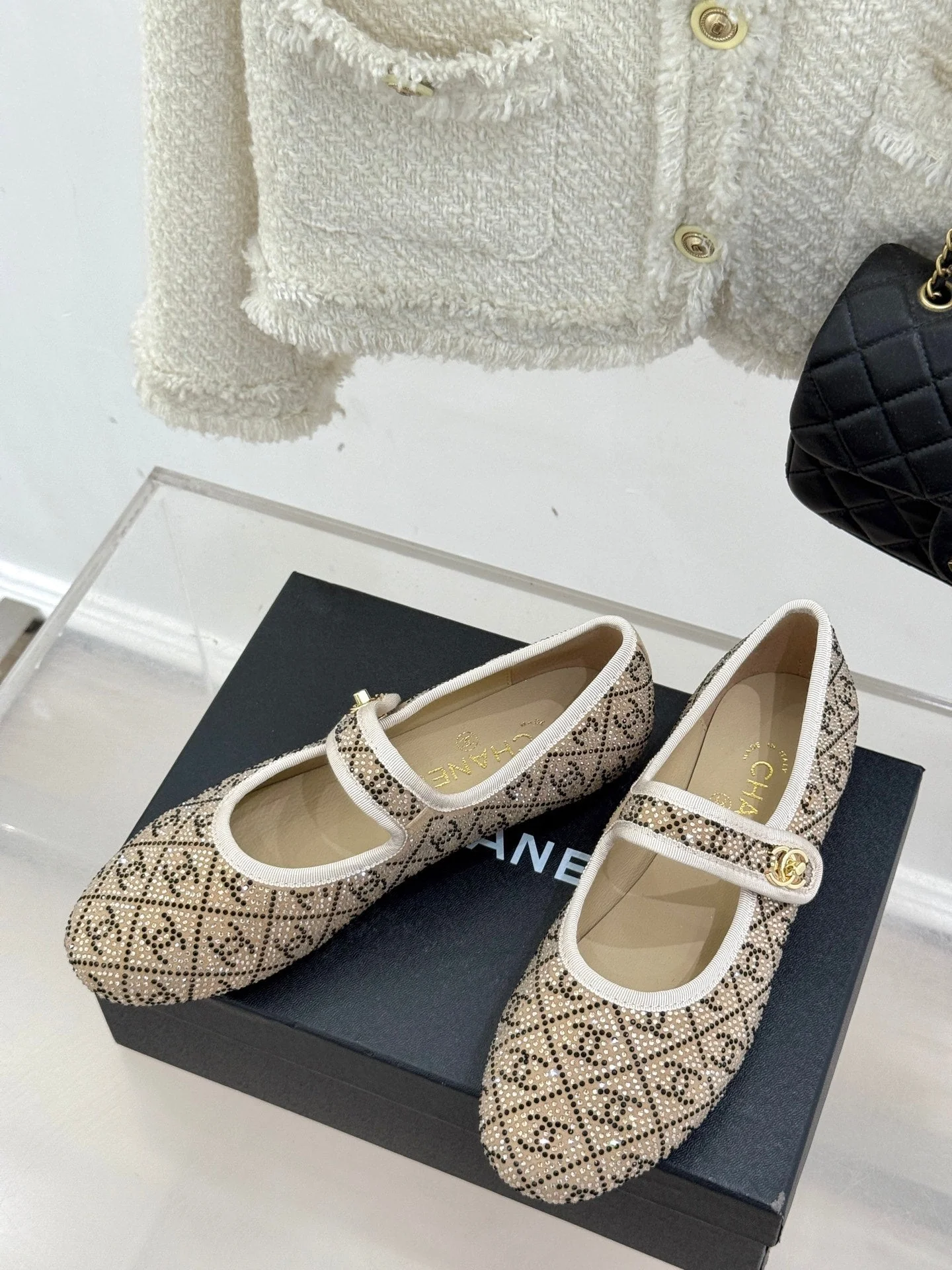 CC FLAT MARY JANE 25SS IN BEIGE EMBELLISHED WITH RHINESTONES