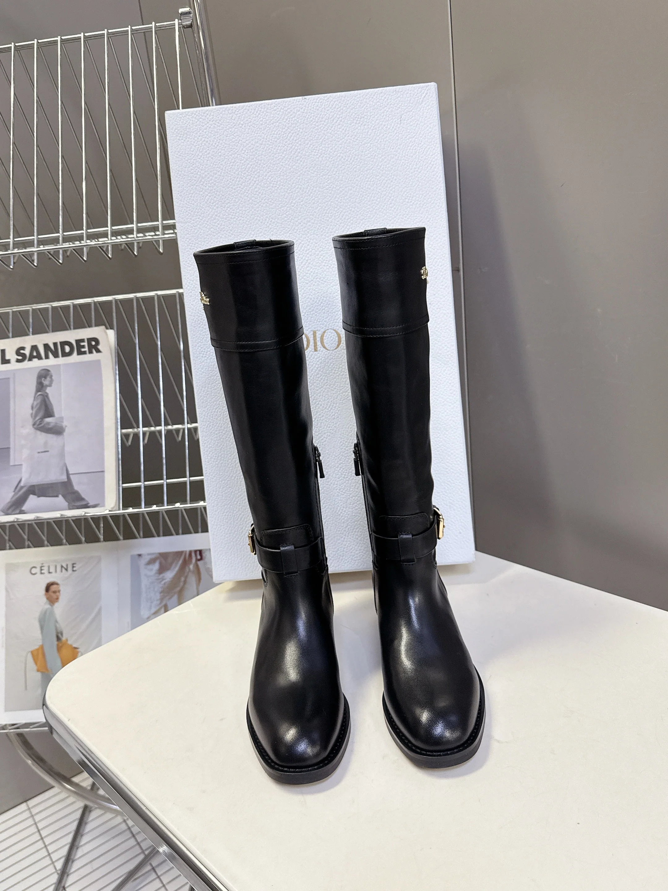 DIOR 25S BROWN HIGH BOOTS IN BLACK LAMBSKIN