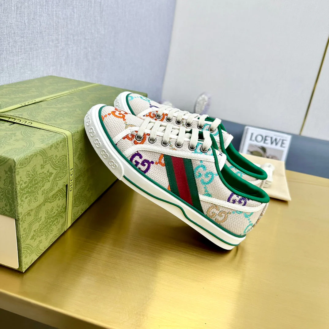 GG TENNIS 1977 TRAINER LIGHT GRAY CANVAS