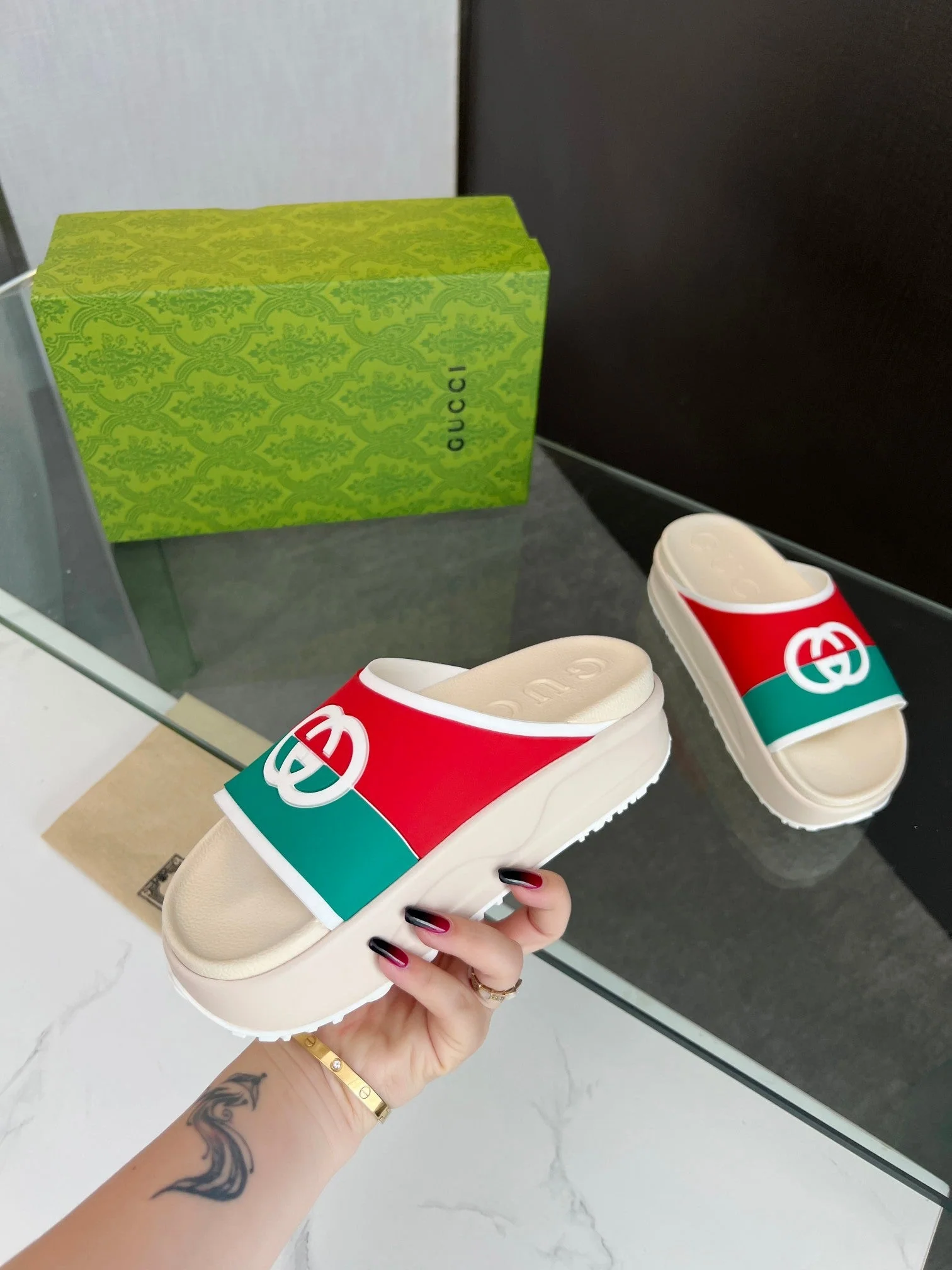 INTERLOCKING G SLIDE SANDAL IN WHITE MIX COLORFUL IMPORTED TPU