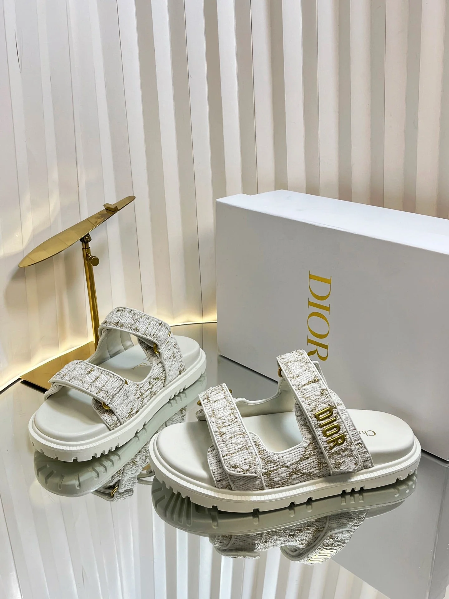 DIORACT SLIDES 25MM IN WHITE AND GOLD TWEED