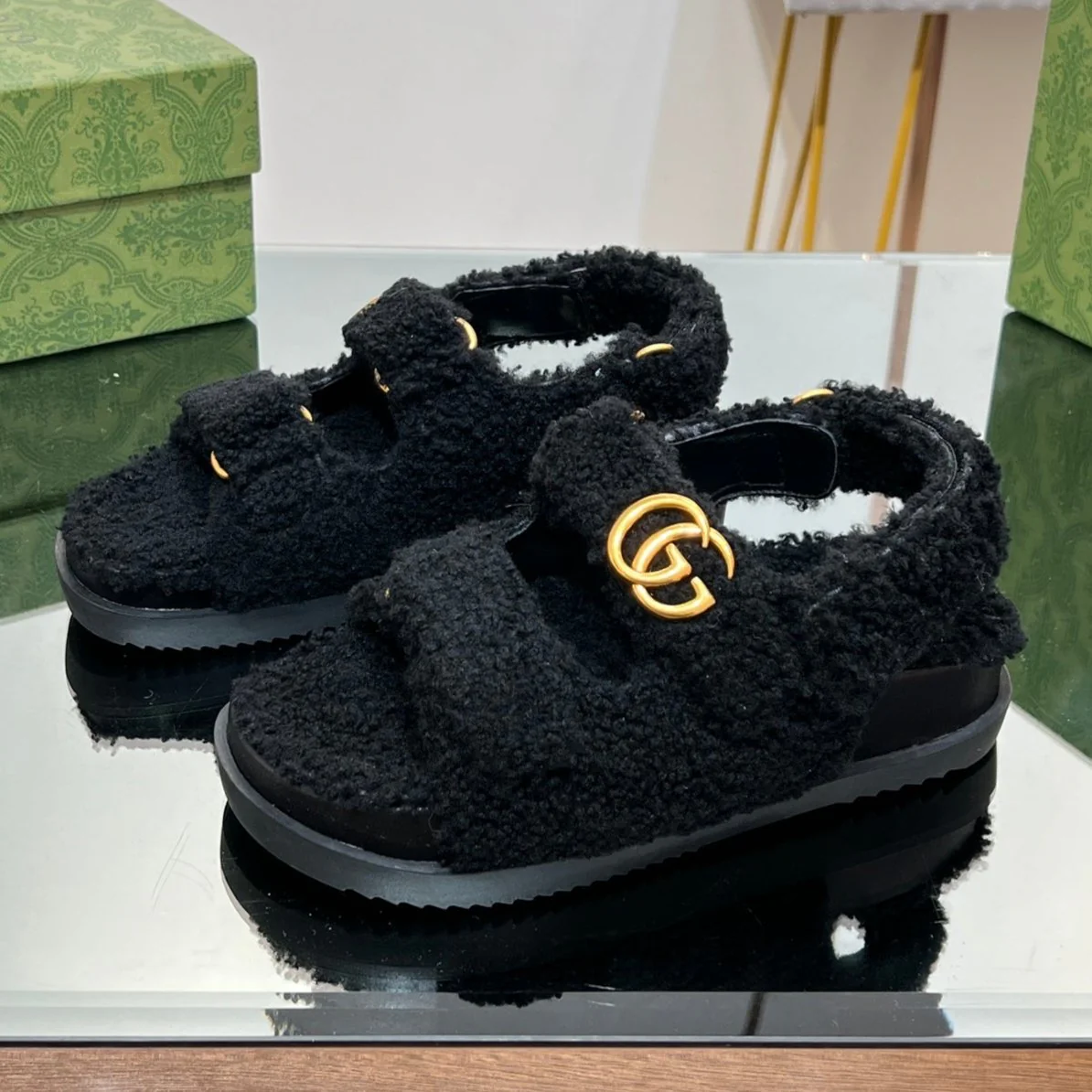 DAD SANDALS IN BLACK FLEECE WITH GOLD HARDWARE