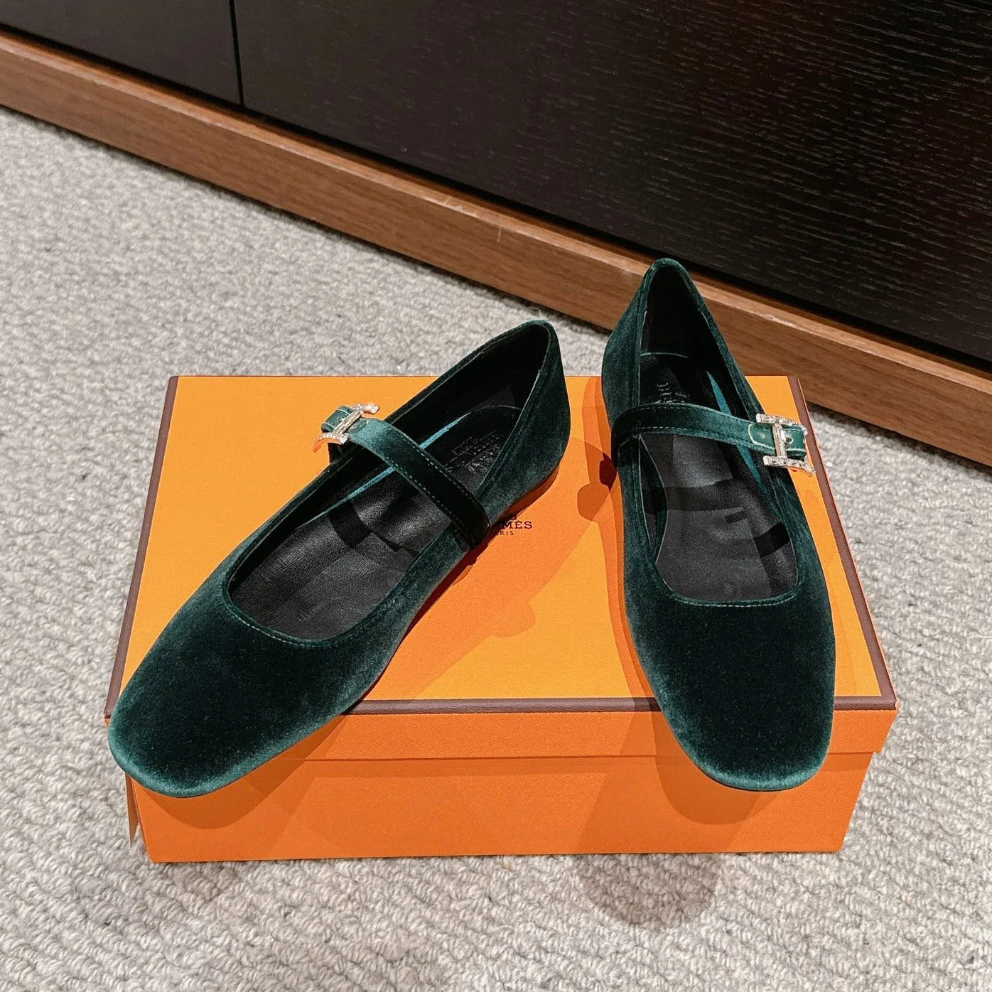 JANE BALLET FLAT CASTLETON GREEN VELVET