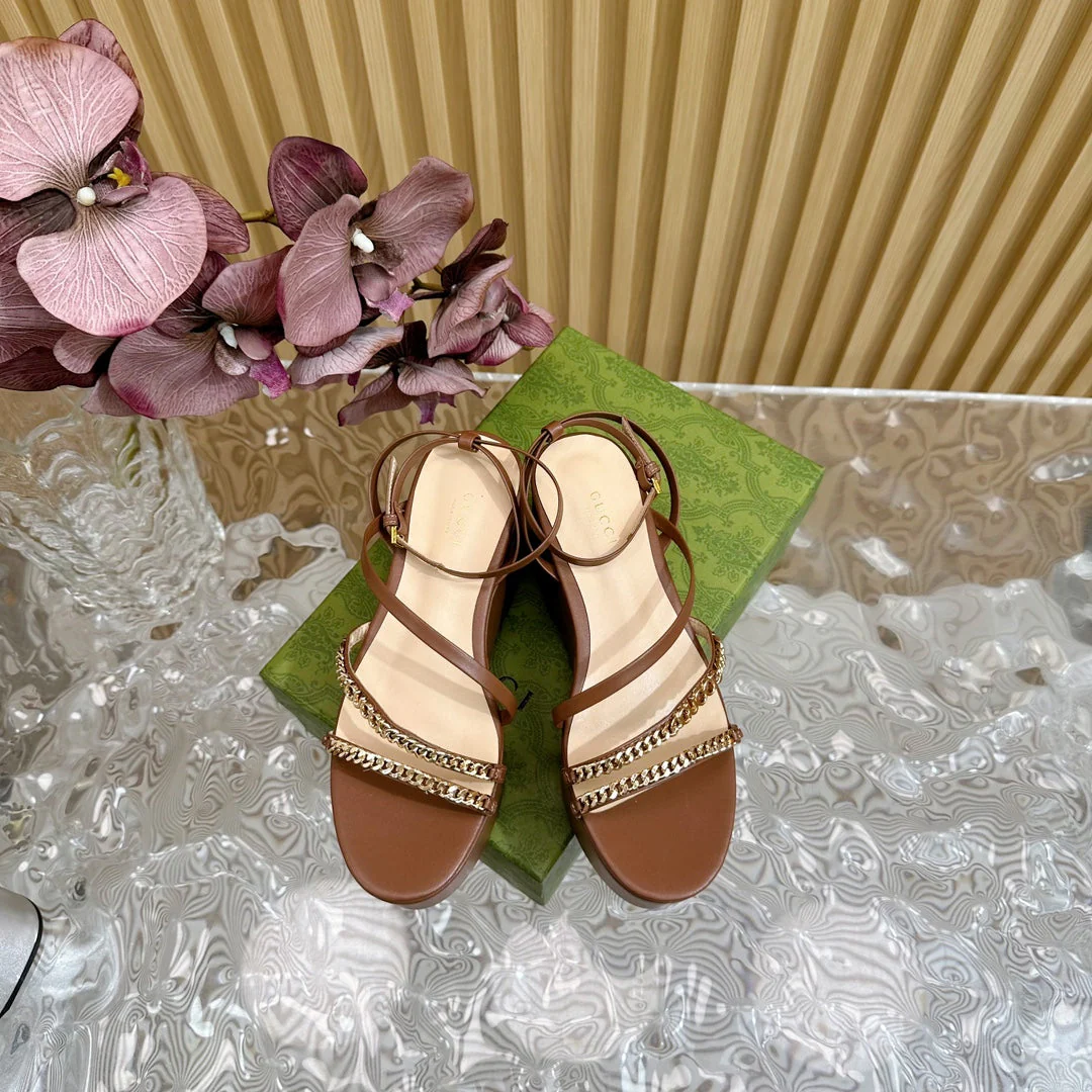 GG PLATFORM SANDAL CARAMEL CALFSKIN WITH CHAINS