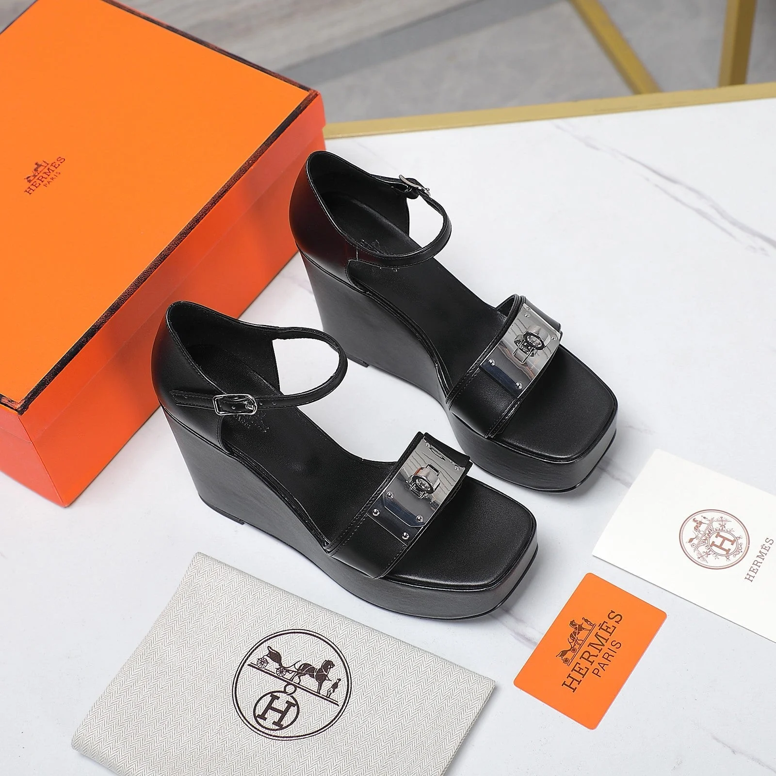 WEDGES SANDALS BLACK LAMBSKIN