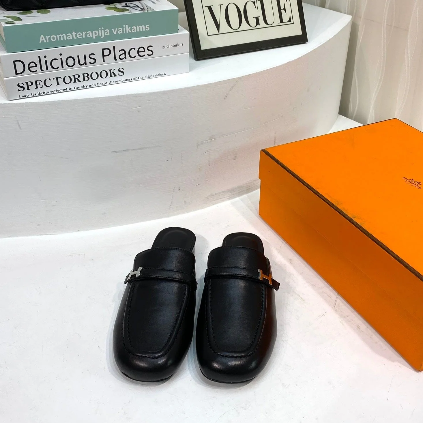 IENA MULE BLACK CALFSKIN