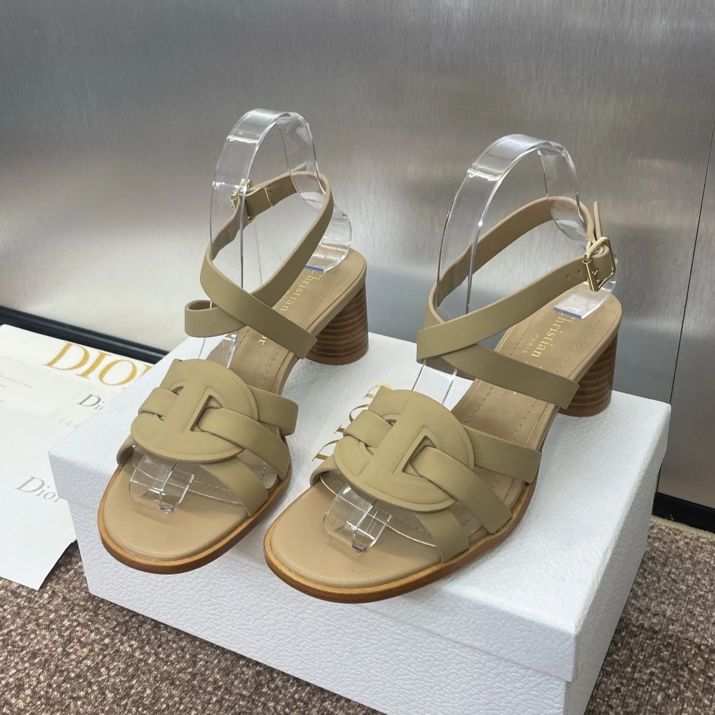 D-CLUB HIGH HEEL SLIDE 25S 55MM IN GOLDEN BEIGE CALFSKIN