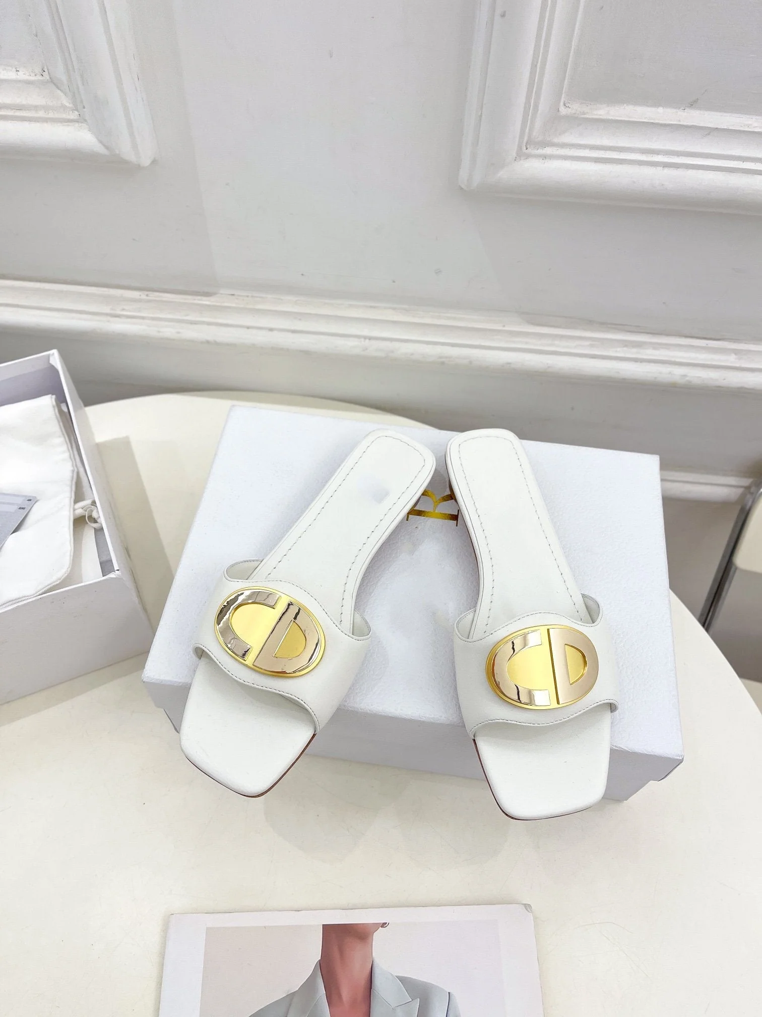 CD FOREVER HEELED 1.5CM WHITE