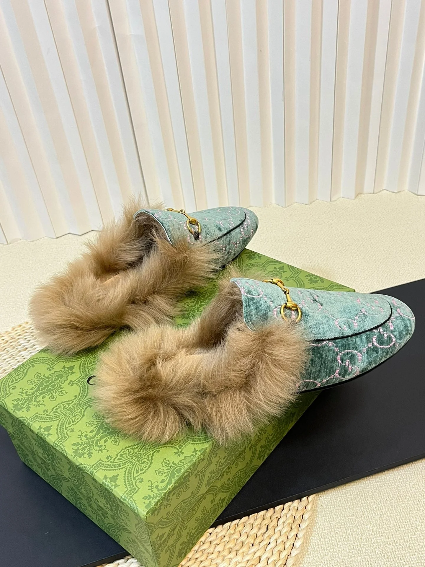 HORSEBIT MULE IN TURQUOISE MONOGRAM VELVET AND LAMB WOOL LINING