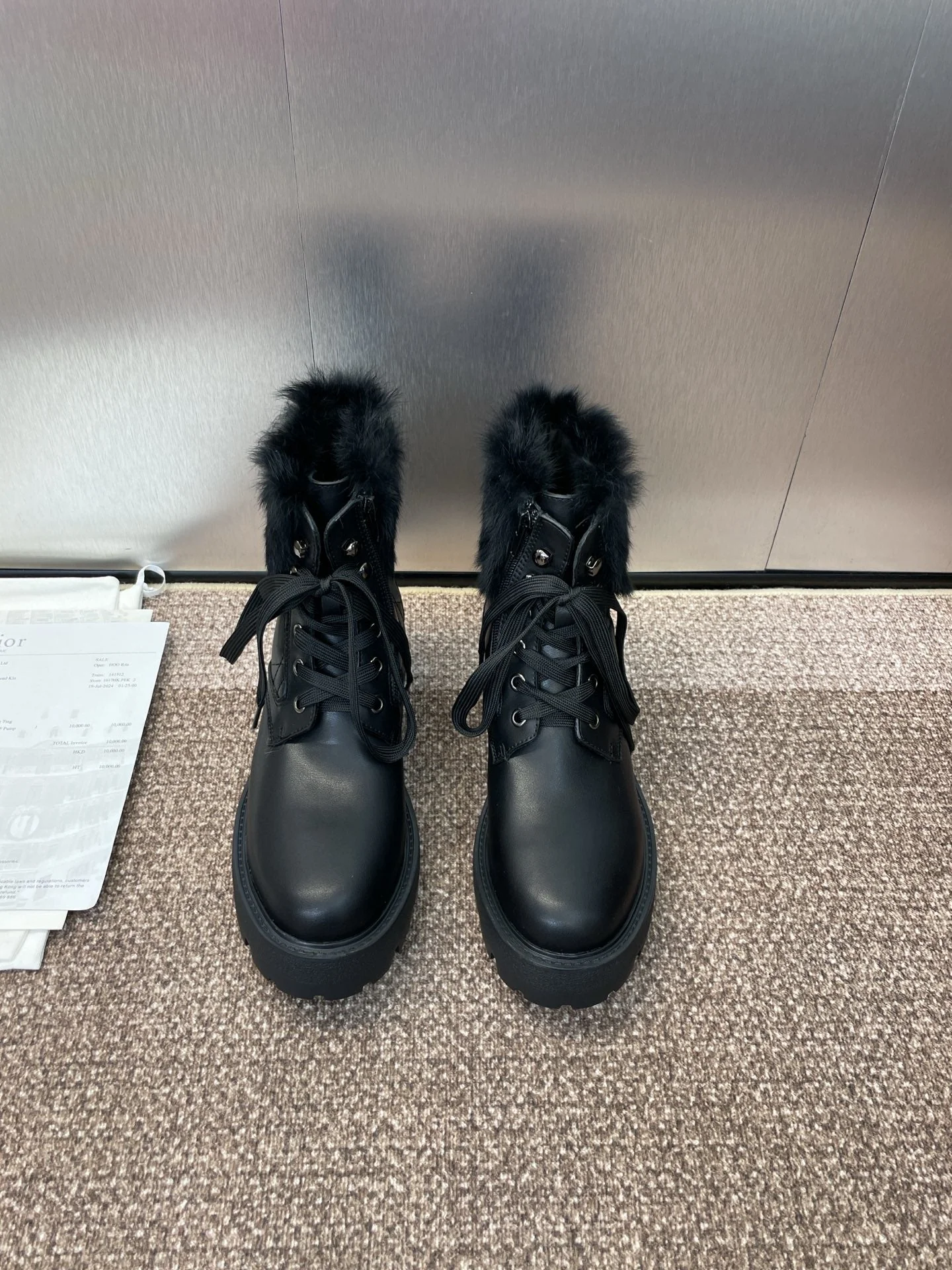 DIOR 25S D-MAJOR ANKLE BOOTS WICKER STYLE 35MM IN BLACK CALFSKIN AND FUR