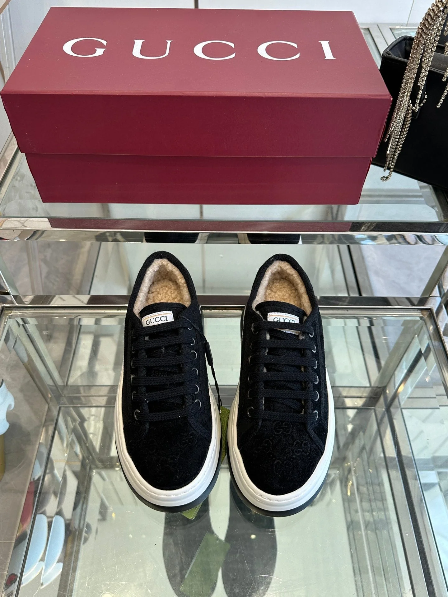 GG SNEAKER IN BLACK CANVAS WITH BEIGE FLEECE LINING