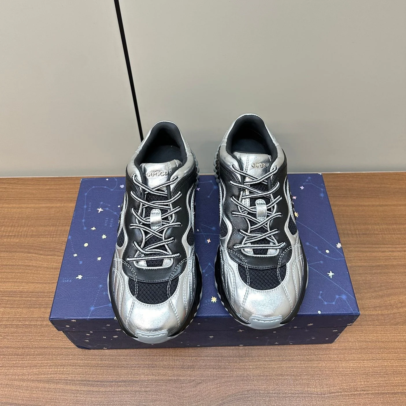 GG Ripple Leather Sneakers Black Silver