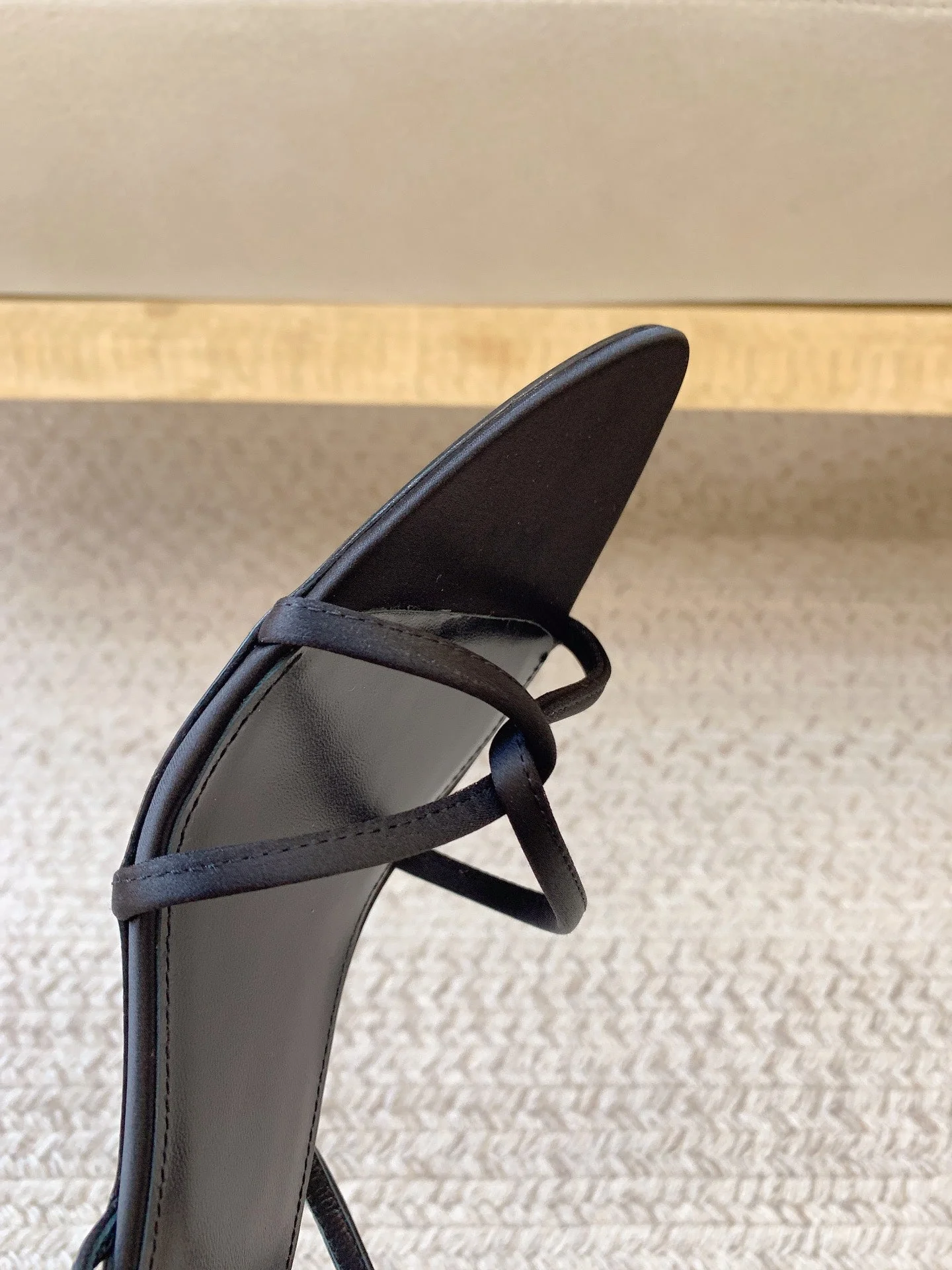 STRAPPY MID HEEL SANDALS IN BLACK SILK