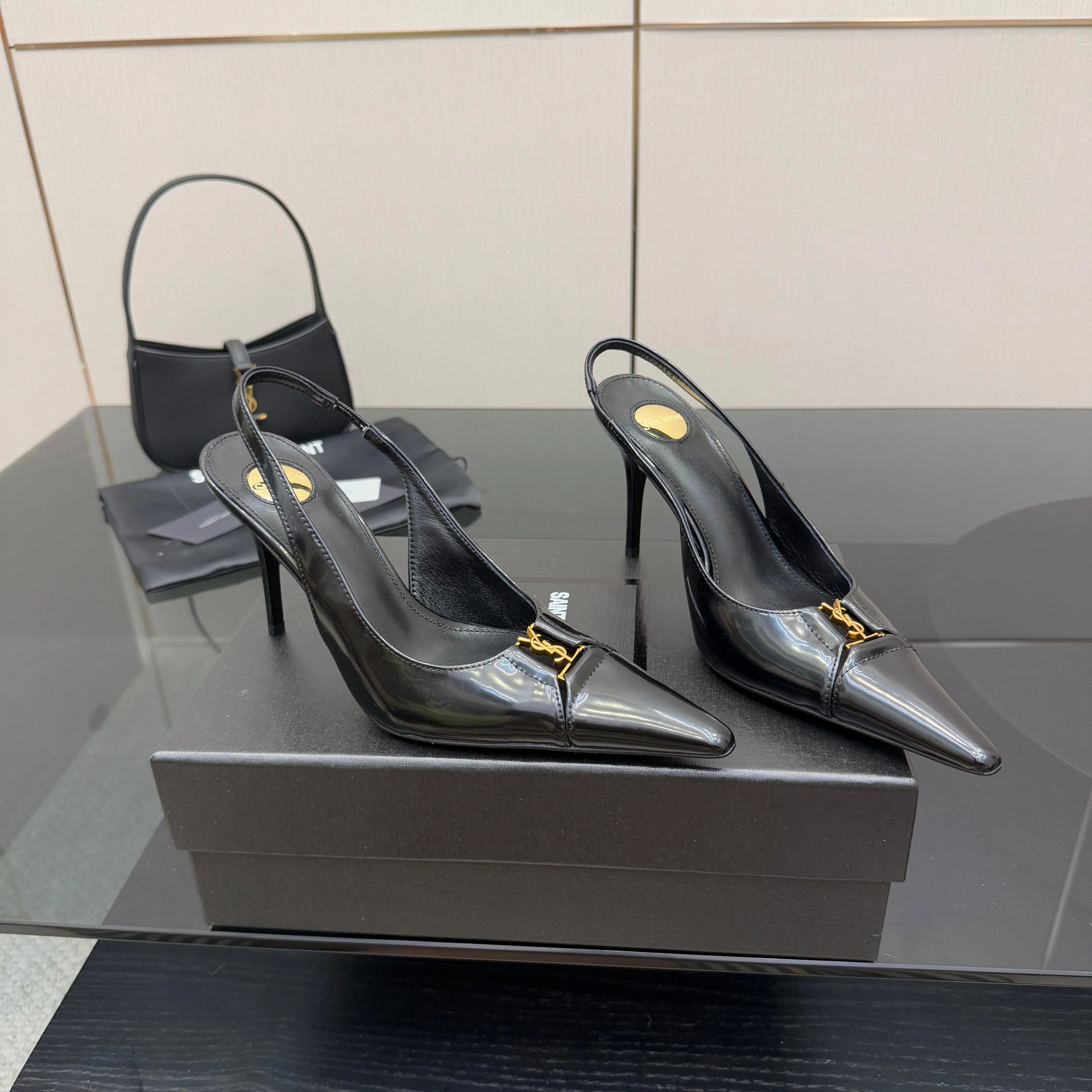 YSL 25S SLINGBACK HIGH HEELS 90 MM IN BLACK LAMBSKIN WITH GOLD HARDWARE STYLE 8