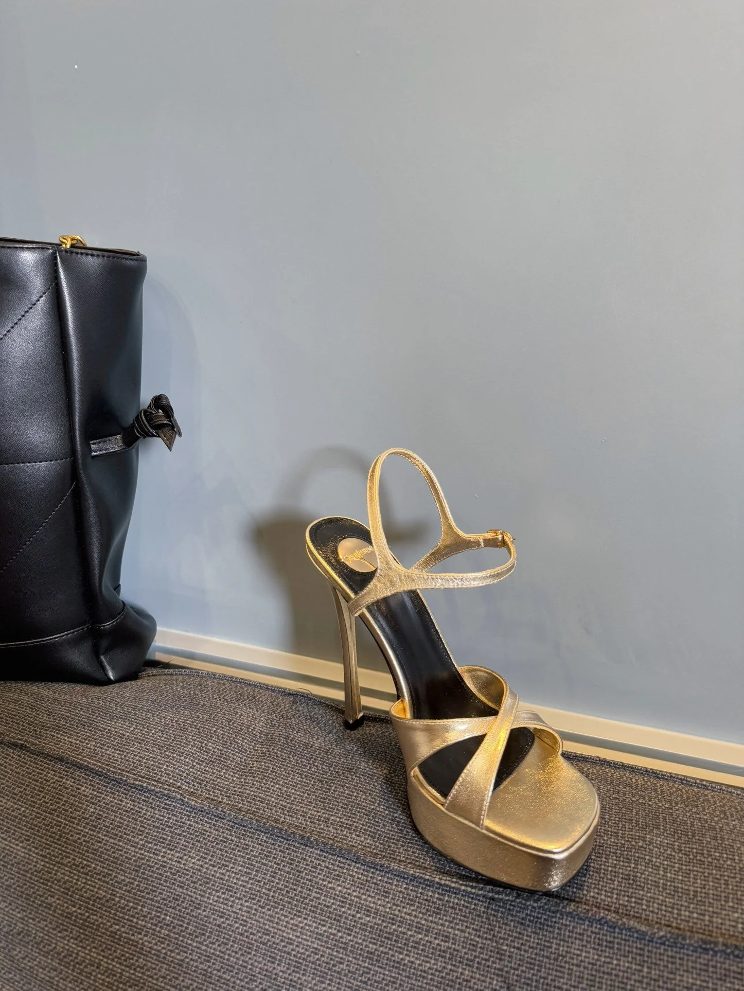 DEBBIE PLATFORM SANDALS IN GOLD METALLIC SMOOTH LAMBSKIN
