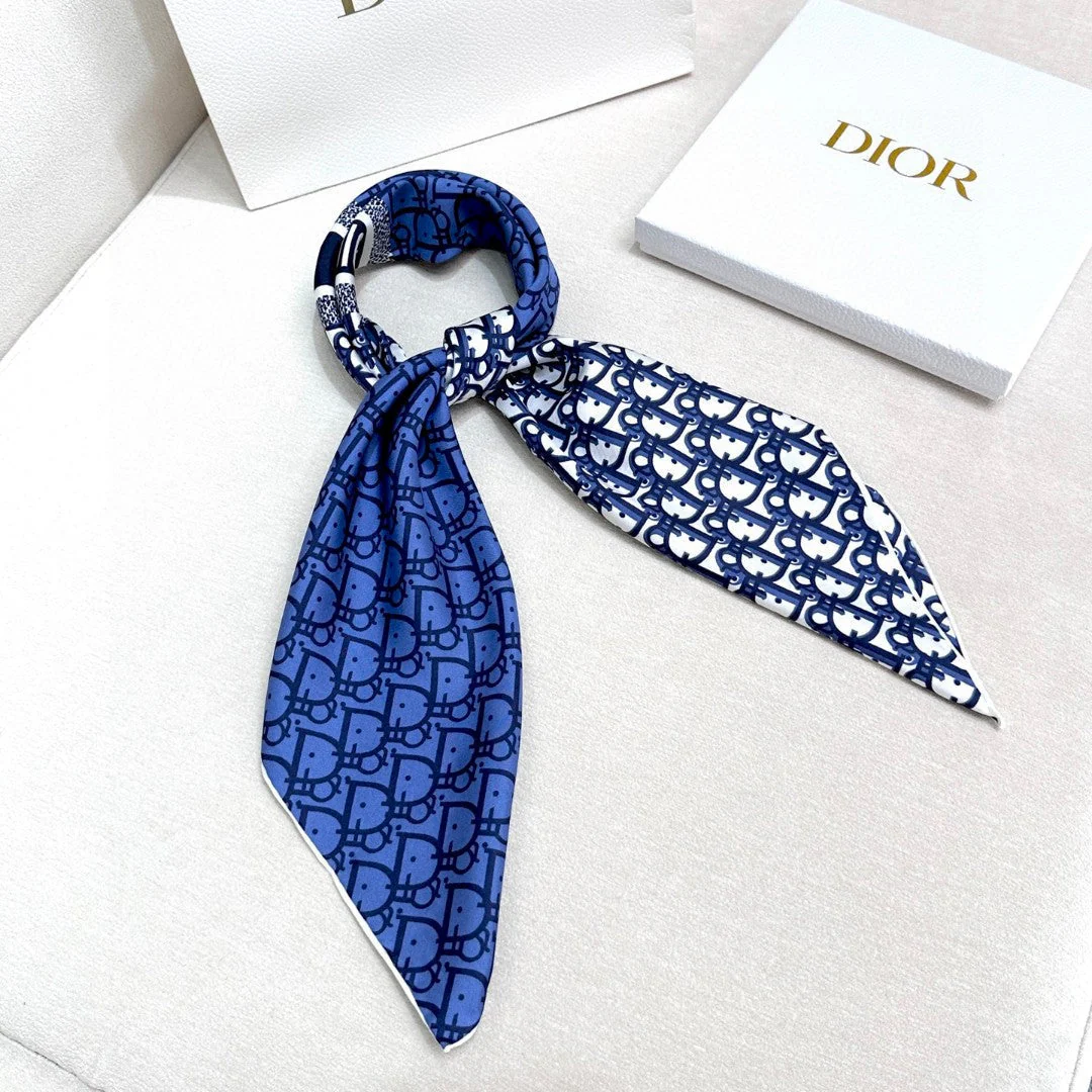 DIOR SCARF 90 CM IN SILK FABRIC 721513