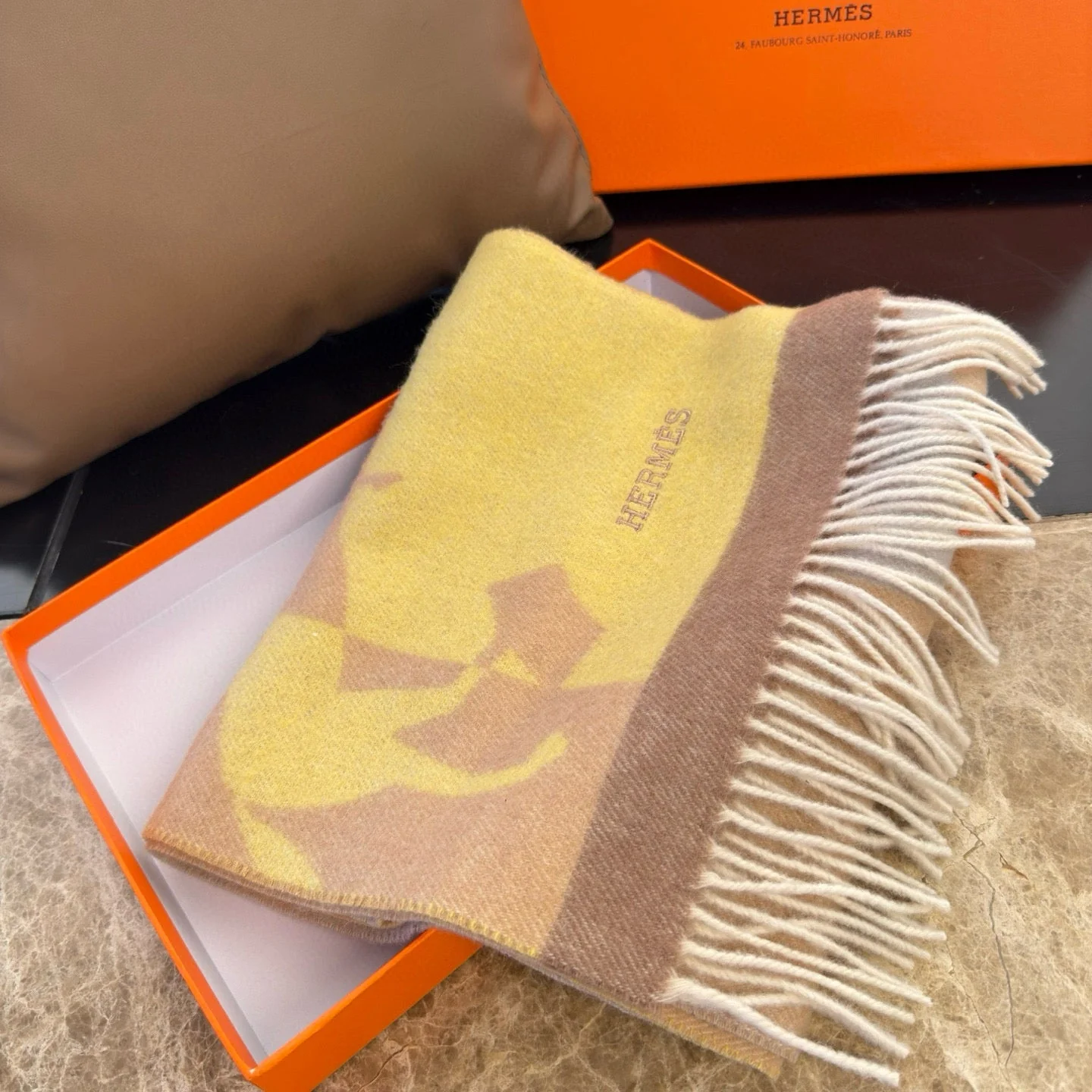 HERMES 25S SCARF 170 IN CASHMERE 854664