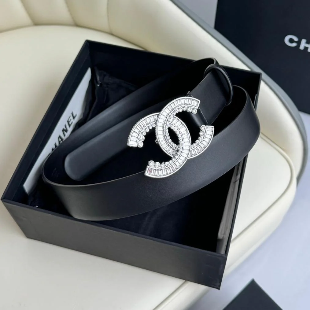 CC BELT 30MM IN BLACK SMOOTH CALFSKIN SILVER HARDWARE ATTACH RHINSTONE