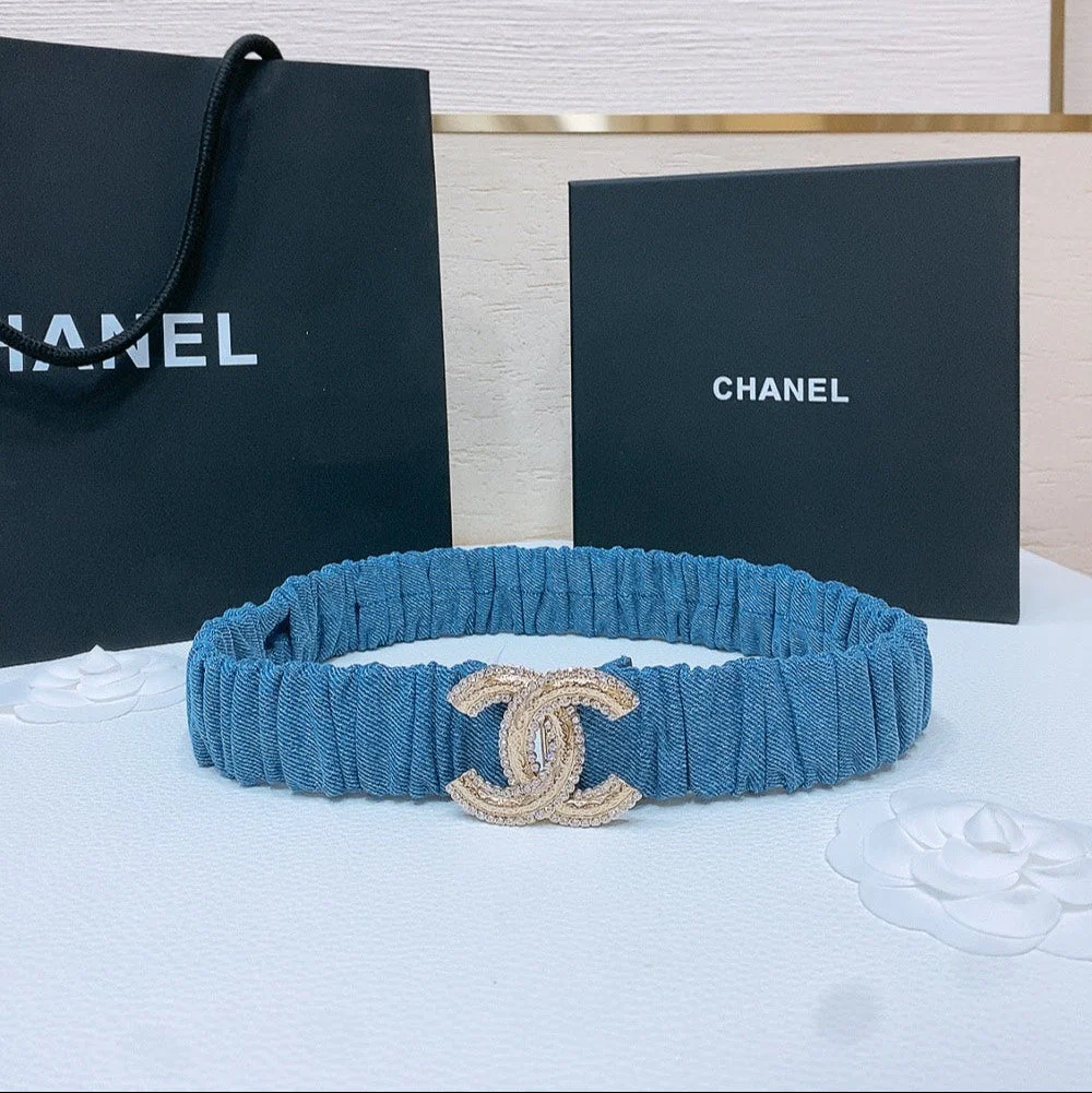 DOUBLE C ELASTIC BELT 30MM IN BLUE DENIM WITH GOLD BUCKLE AND SIDE RHINESTONE DETAILING