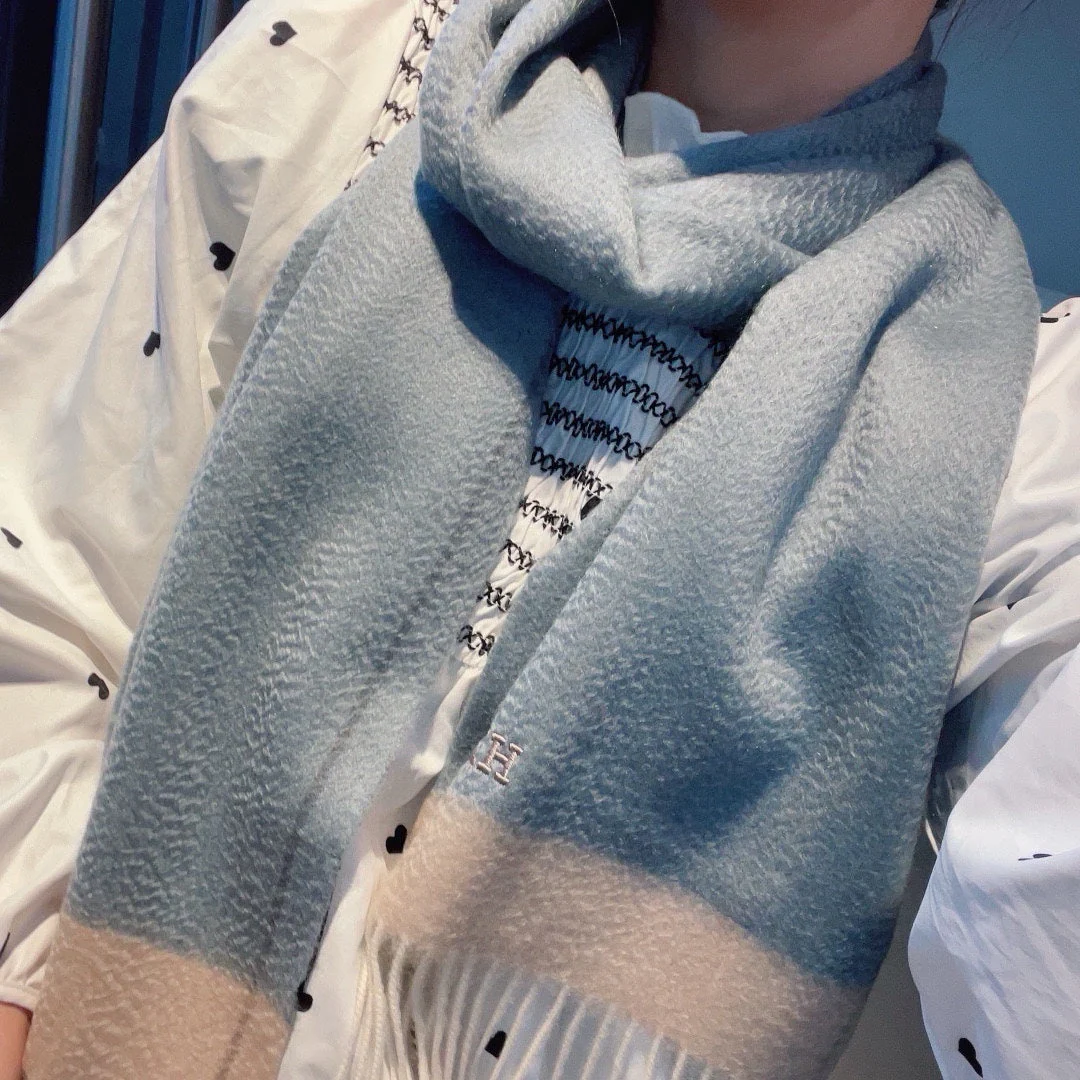 SCARF 180 CM IN POWDER BLUE CASHMERE 366045