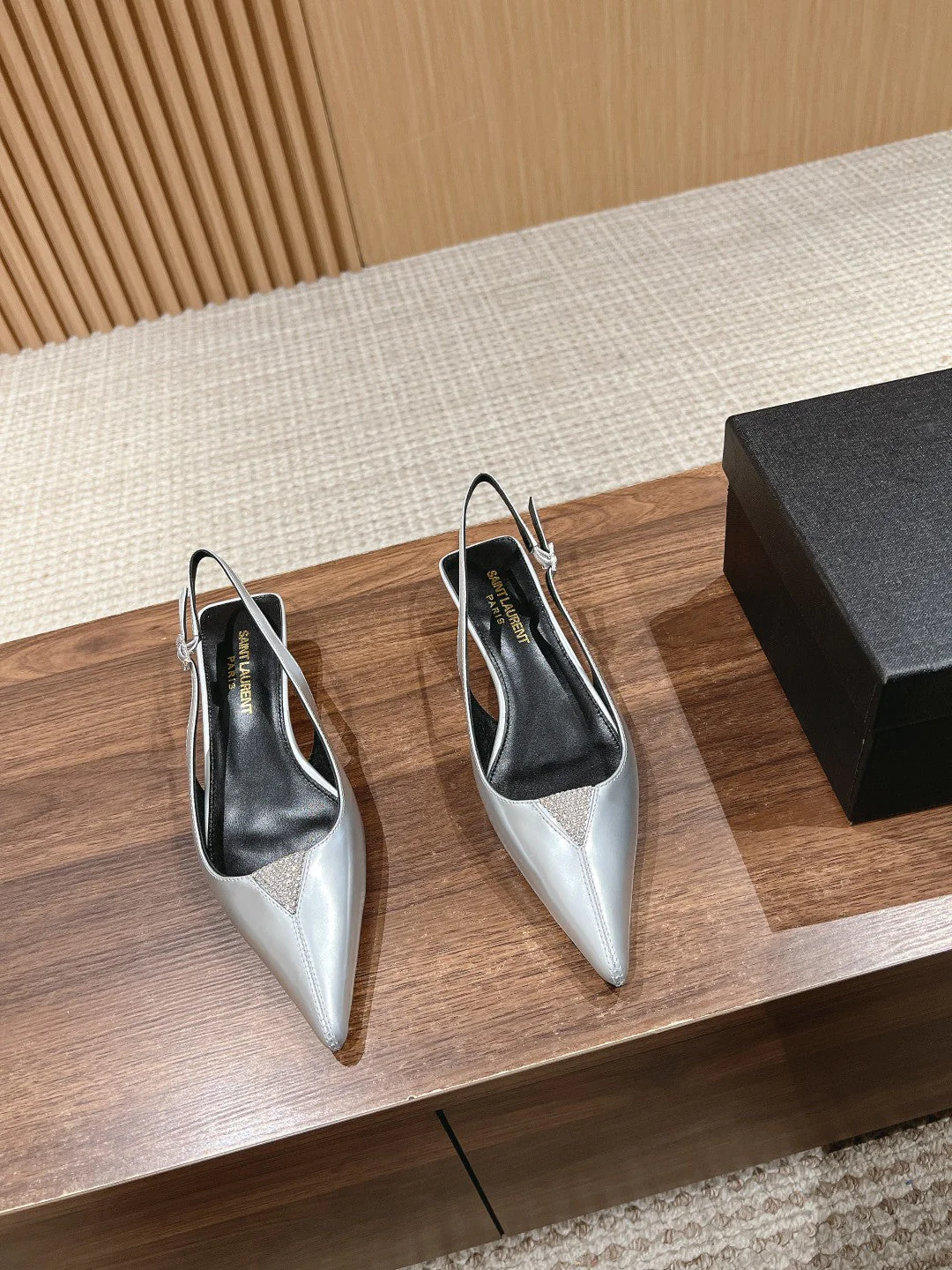 SL CHERISH CRYSTAL SLINGBACK SILVER CALFSKIN