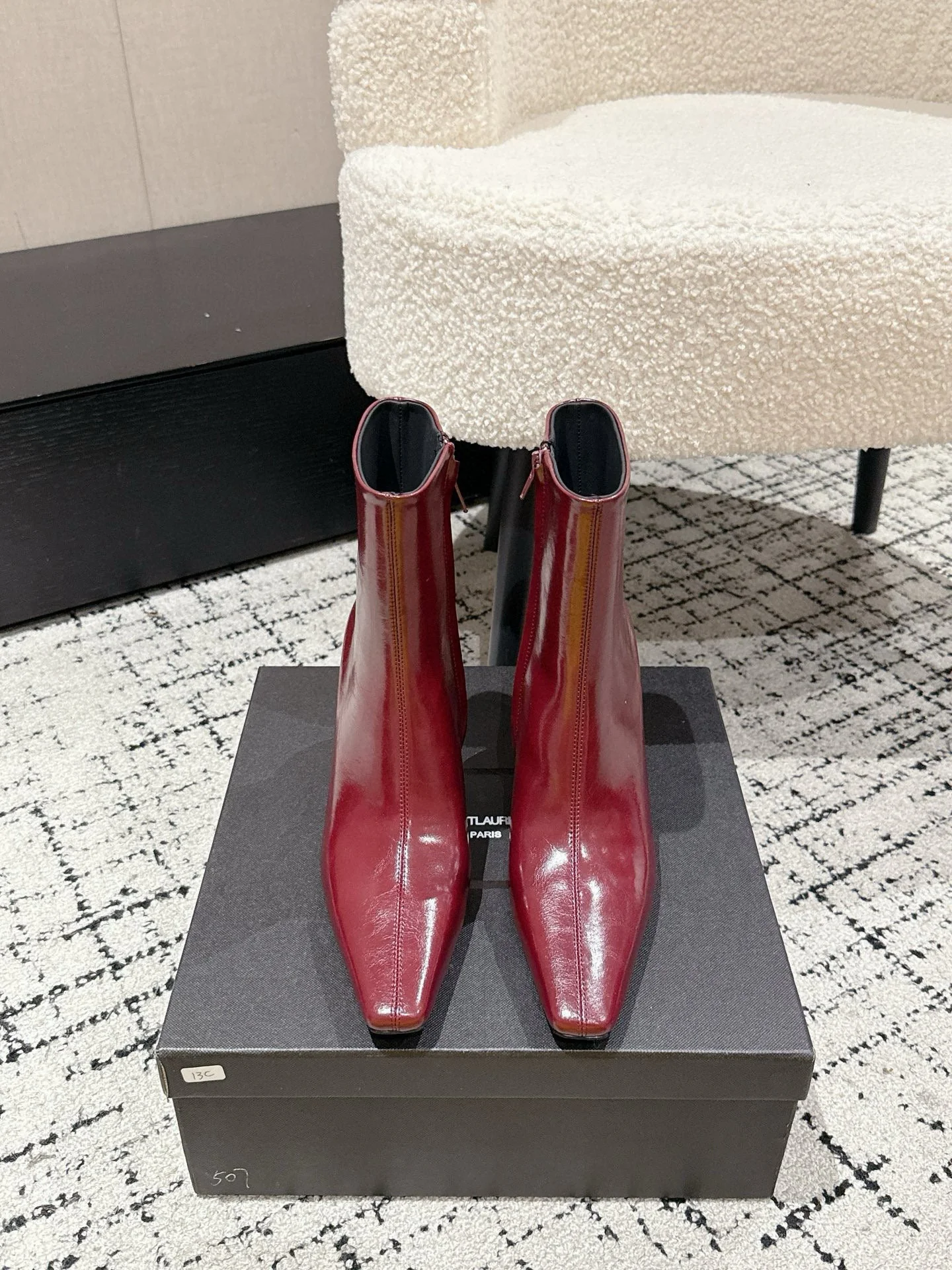 YSL 25S HEELED ANKLE BOOTS 70 MM IN WINE RED SHINY LAMBSKIN