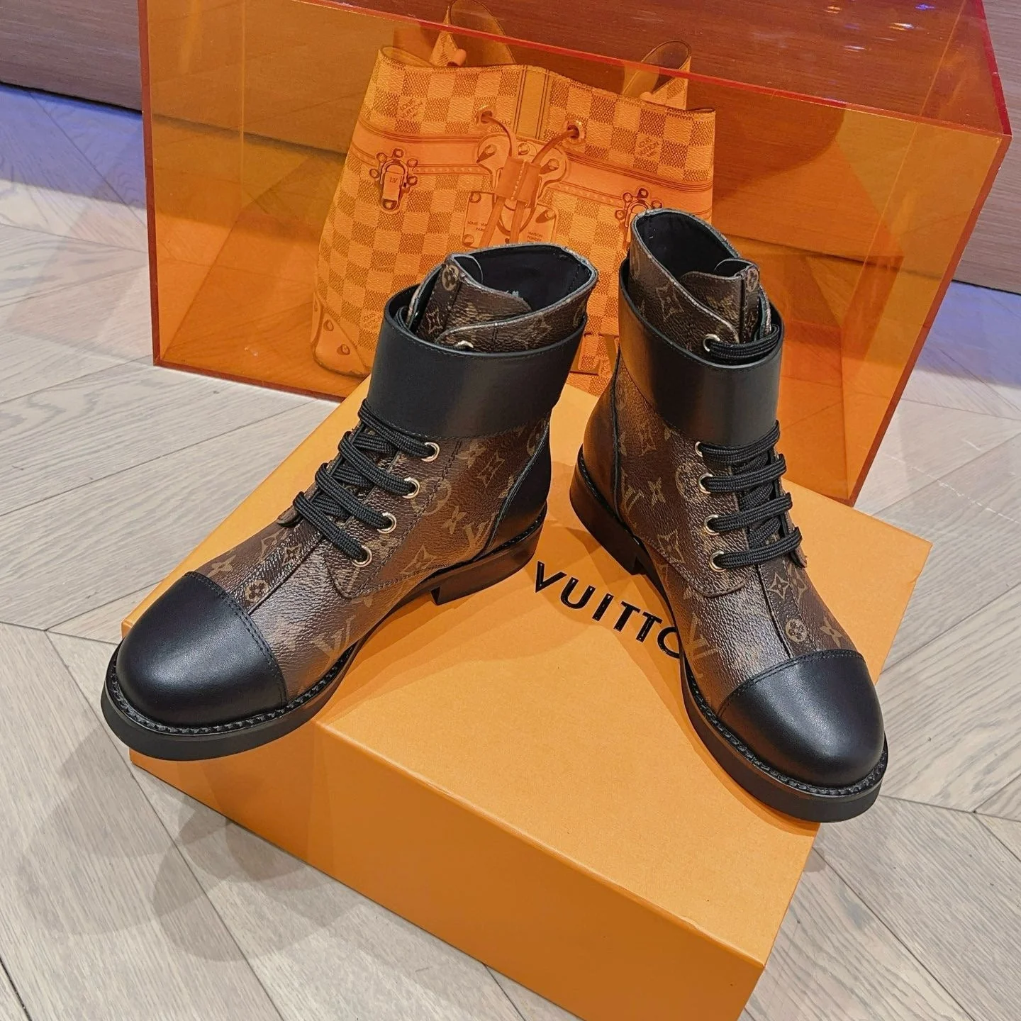 LV BOOTS IN BROWN MONOGRAM CANVAS MIX CALFSKIN