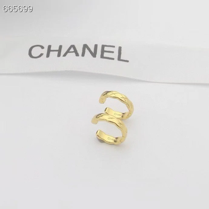 COCO CRUSH QUILTED MOTIF HOOP EARRINGS