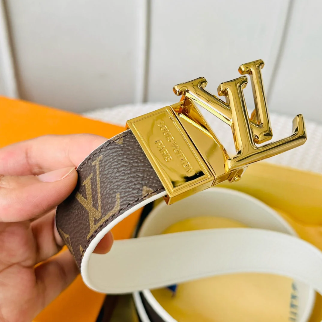 LV Initiales 30mm Reversible Belt Gold Rotating Buckle White Brown Leather
