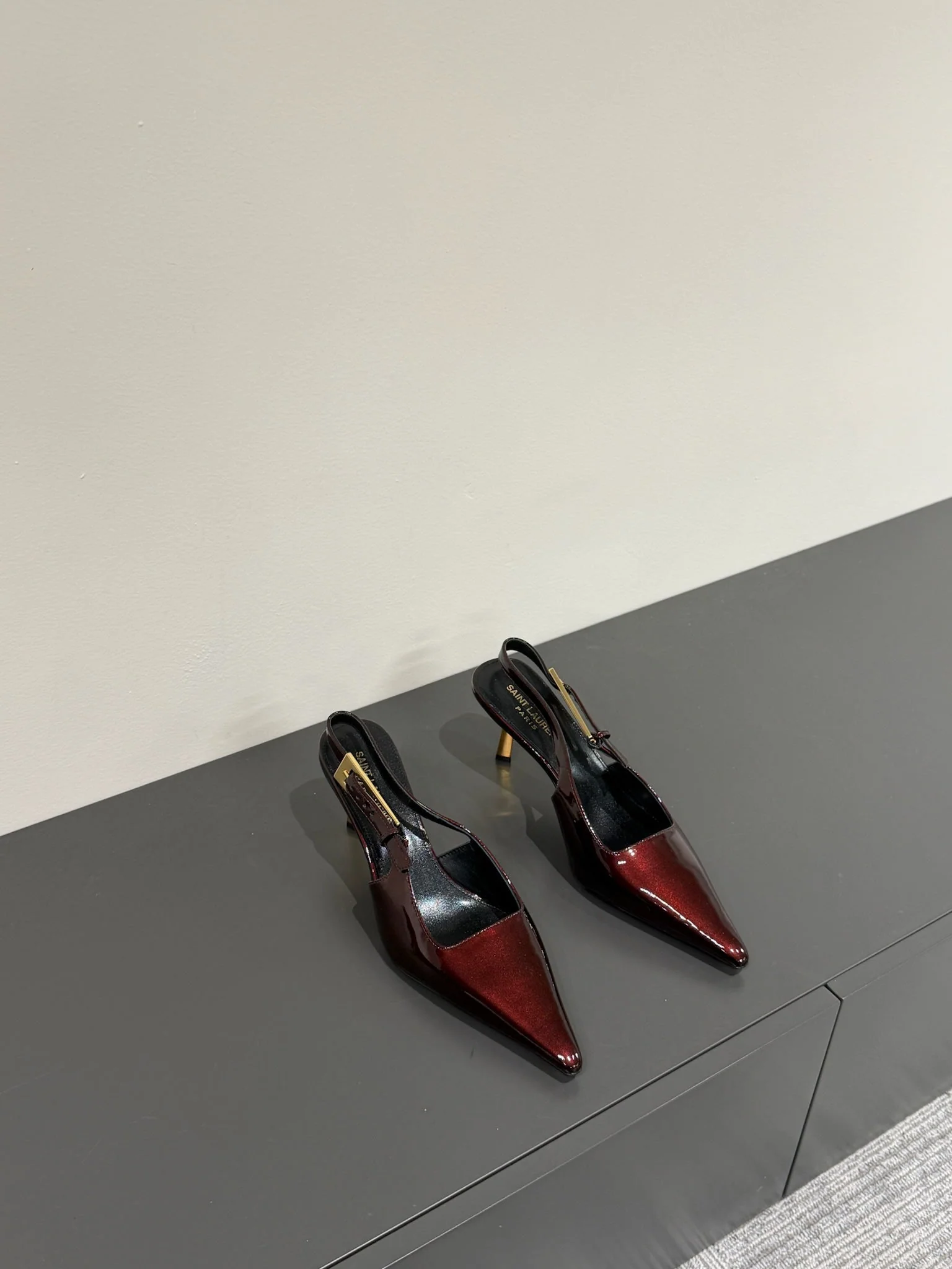 LEE SLINGBACK PUMPS 75 MM IN BURGUNDY RED PATENT CALFSKIN