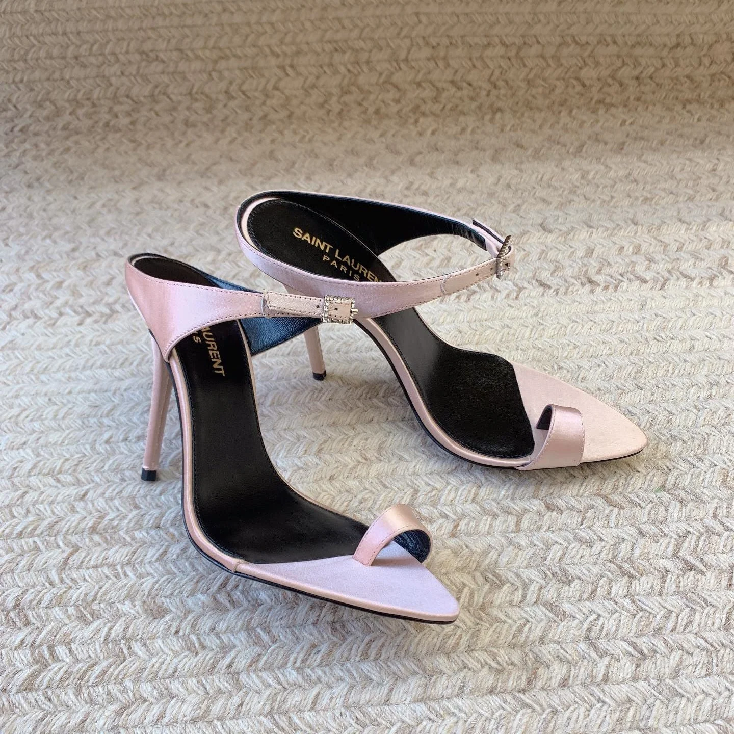 GAP CRYSTAL-BUCKLE SLIDE SANDALS IN LIGHT PINK SILK