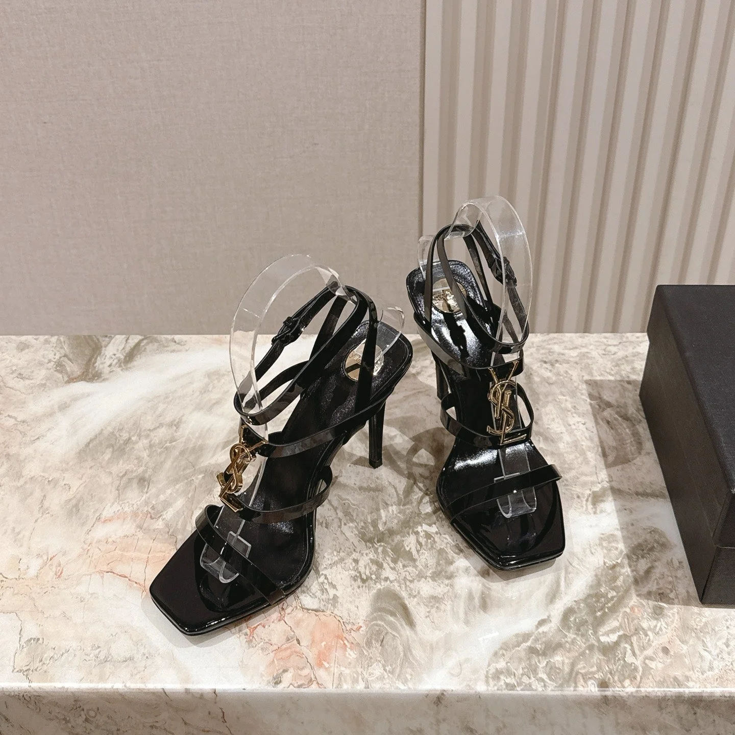 YSL 25S STILETTO HIGH-HEEL SANDALS 100 MM IN BLACK LAMBSKIN WITH GOLD HARDWARE