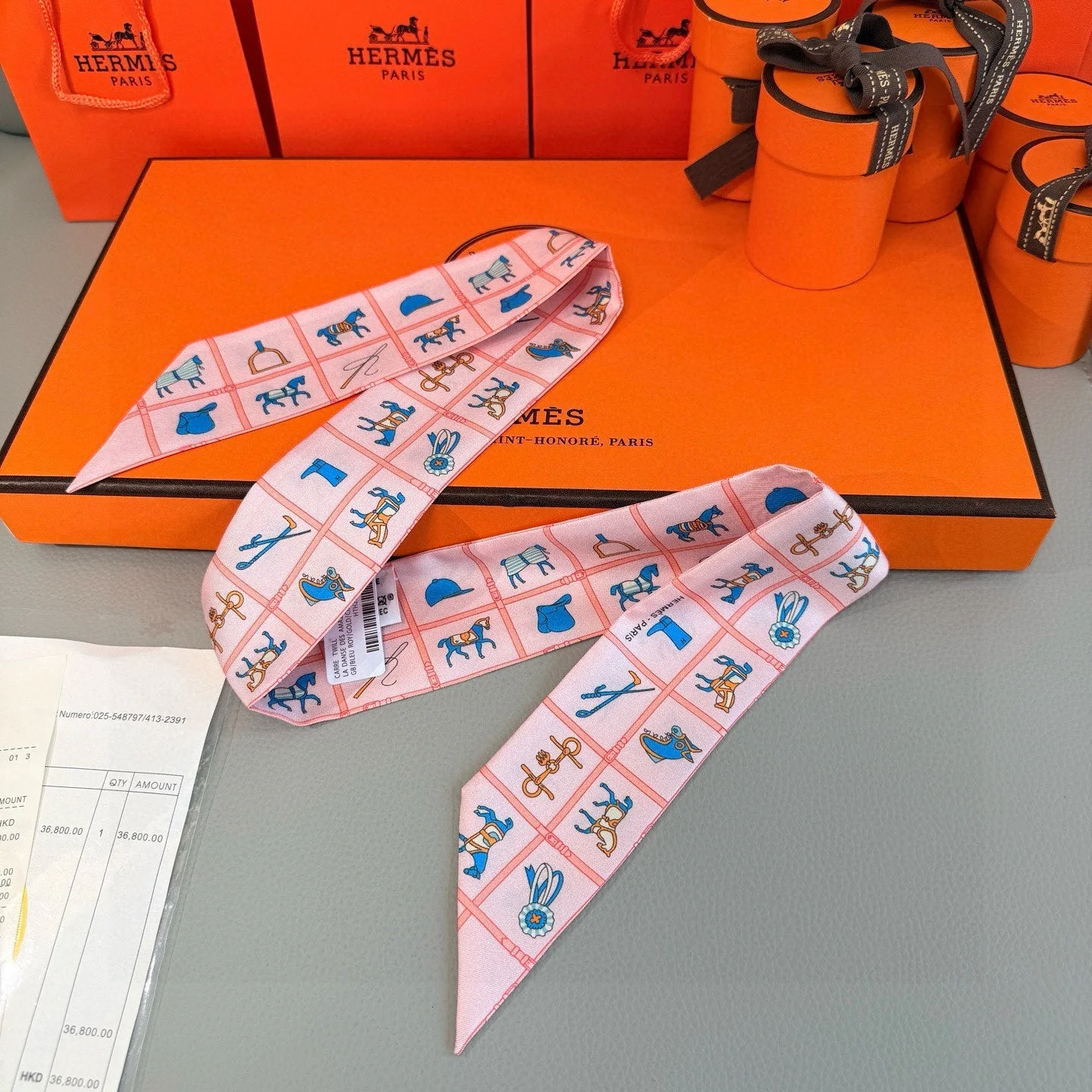 HERMES 25S SCARF 86 IN SILK 853136