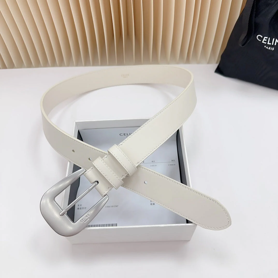 LARGE WESTERN 35 MM BELT WHITE CALFSKIN SILVER HARDWARE