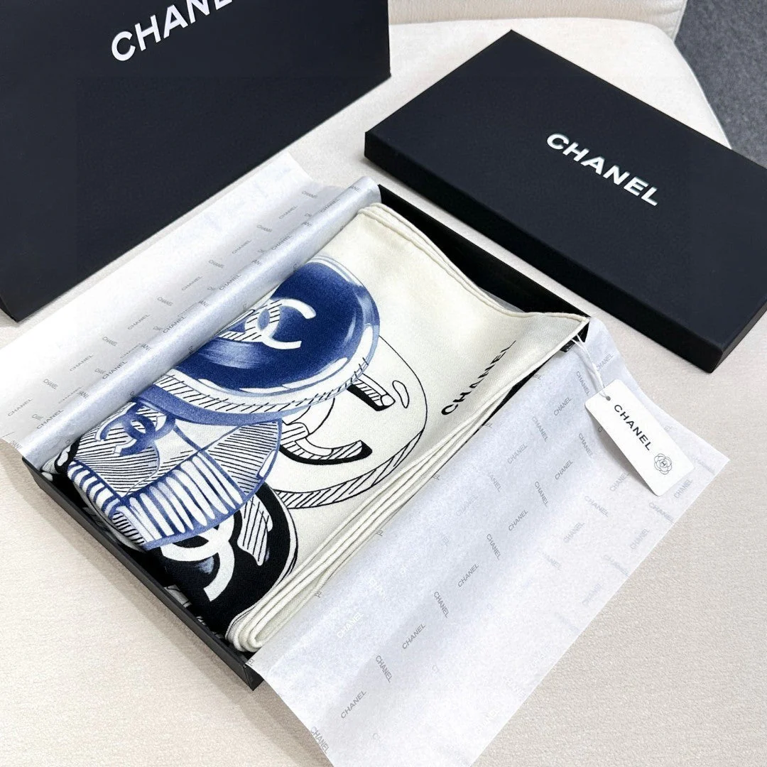 CHANEL 25S SCARF 140 IN CASHMERE SILK 642080