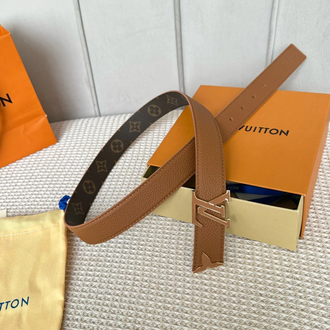 Pretty LV 30mm Reversible Belt Tan Gold Buckle Tan Brown Leather