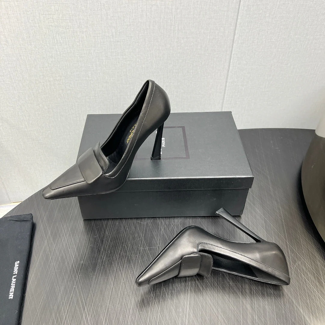 D'ORSAY PUMPS IN BLACK SMOOTH LAMBSKIN