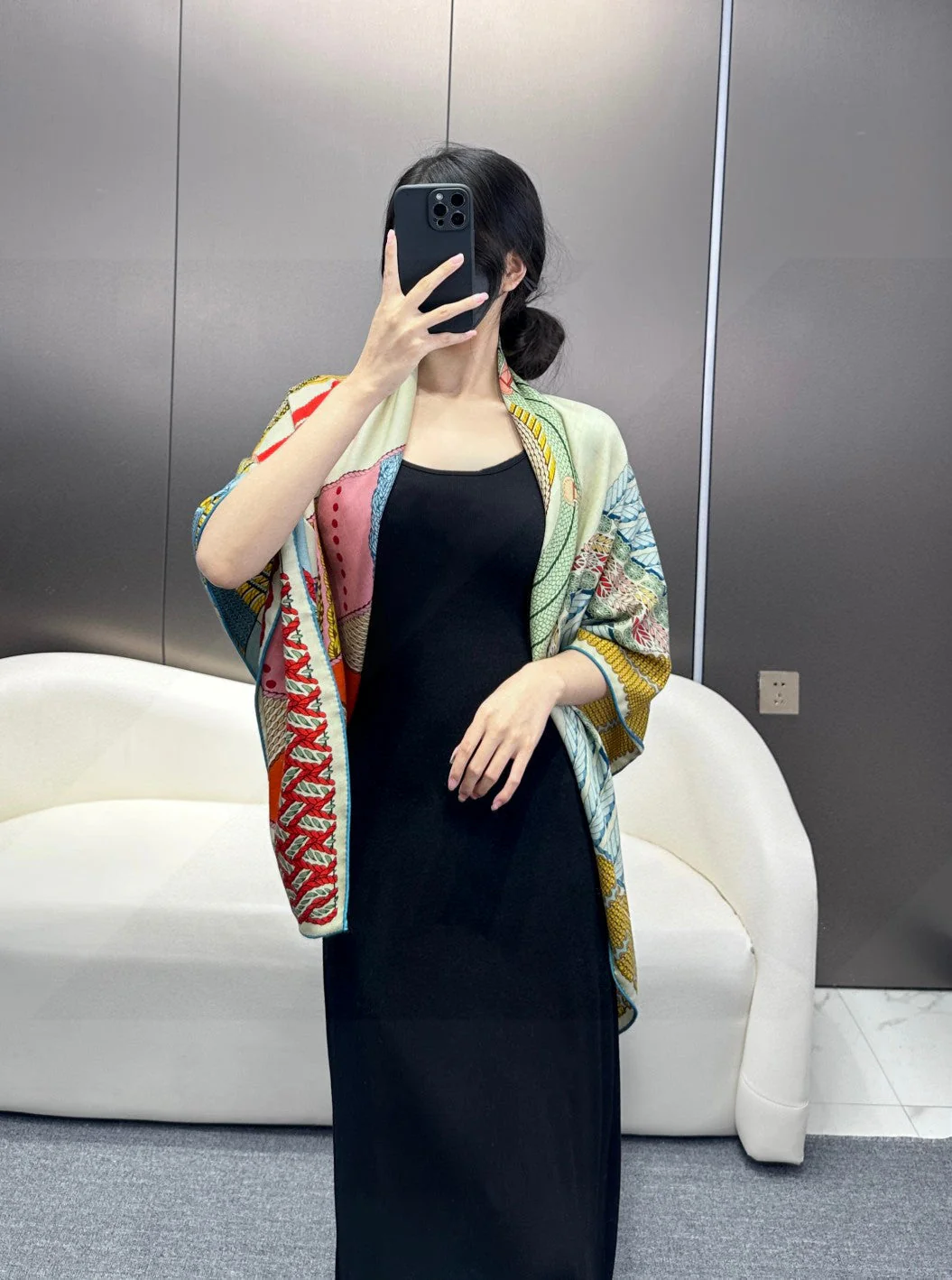 HERMES 25S SCARF 140 IN SILK 727338