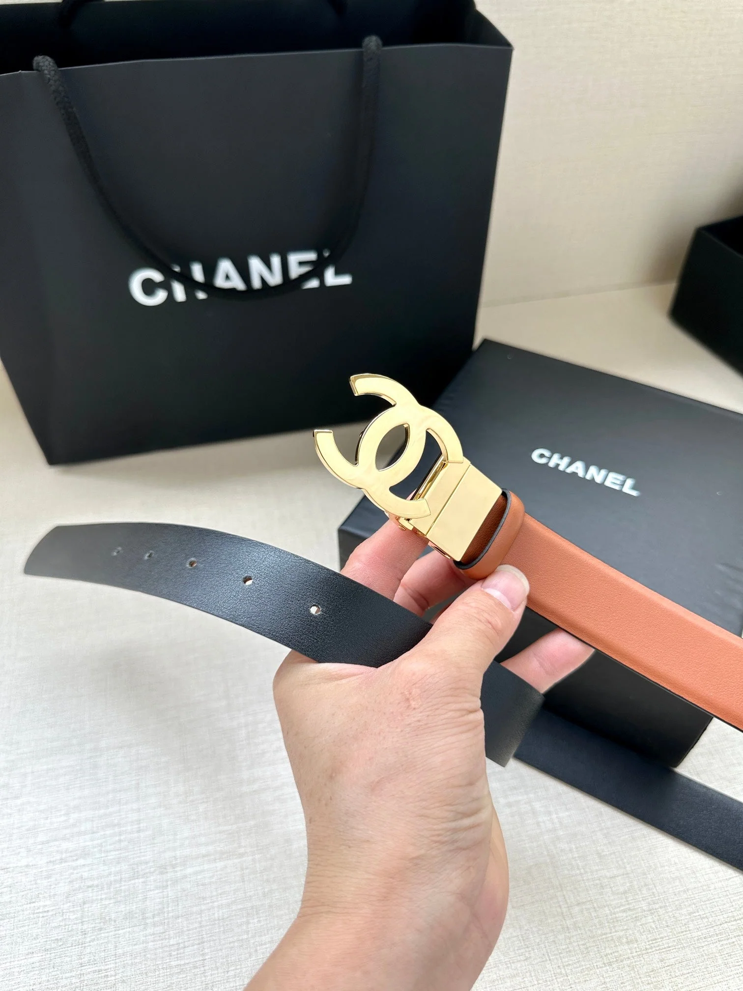 CC 30MM BELT IN BRONZE BROWN AND BLACK CALFSKIN WITH GOLD HARDWARE