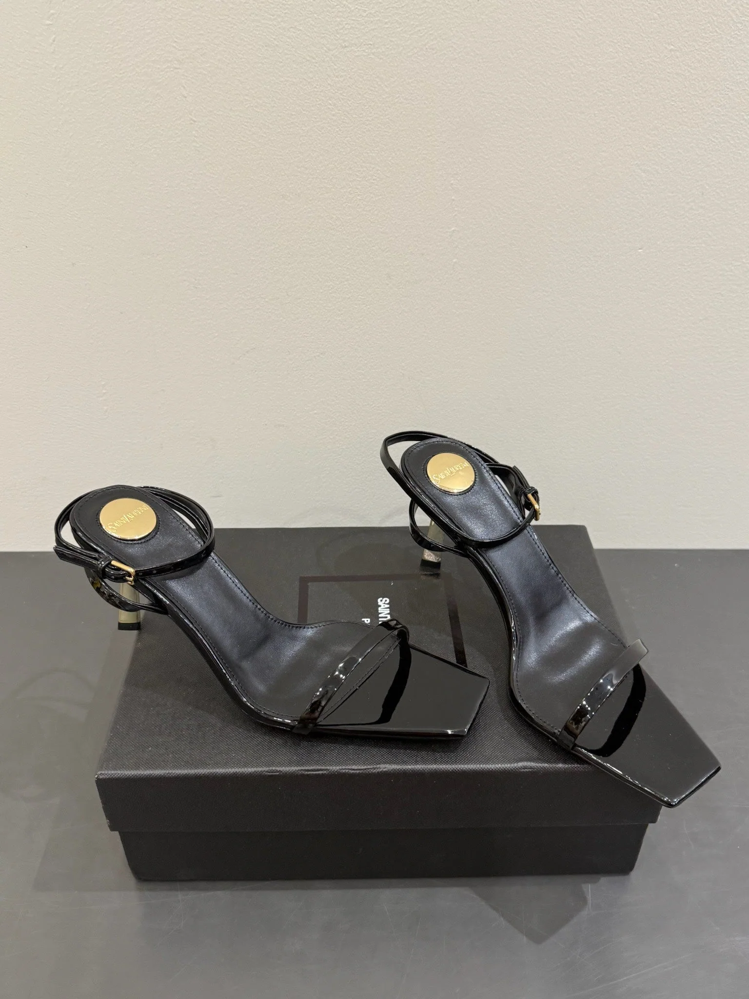 YSL KITTEN HEEL SANDALS 25S IN BLACK GLOSSY LAMBSKIN