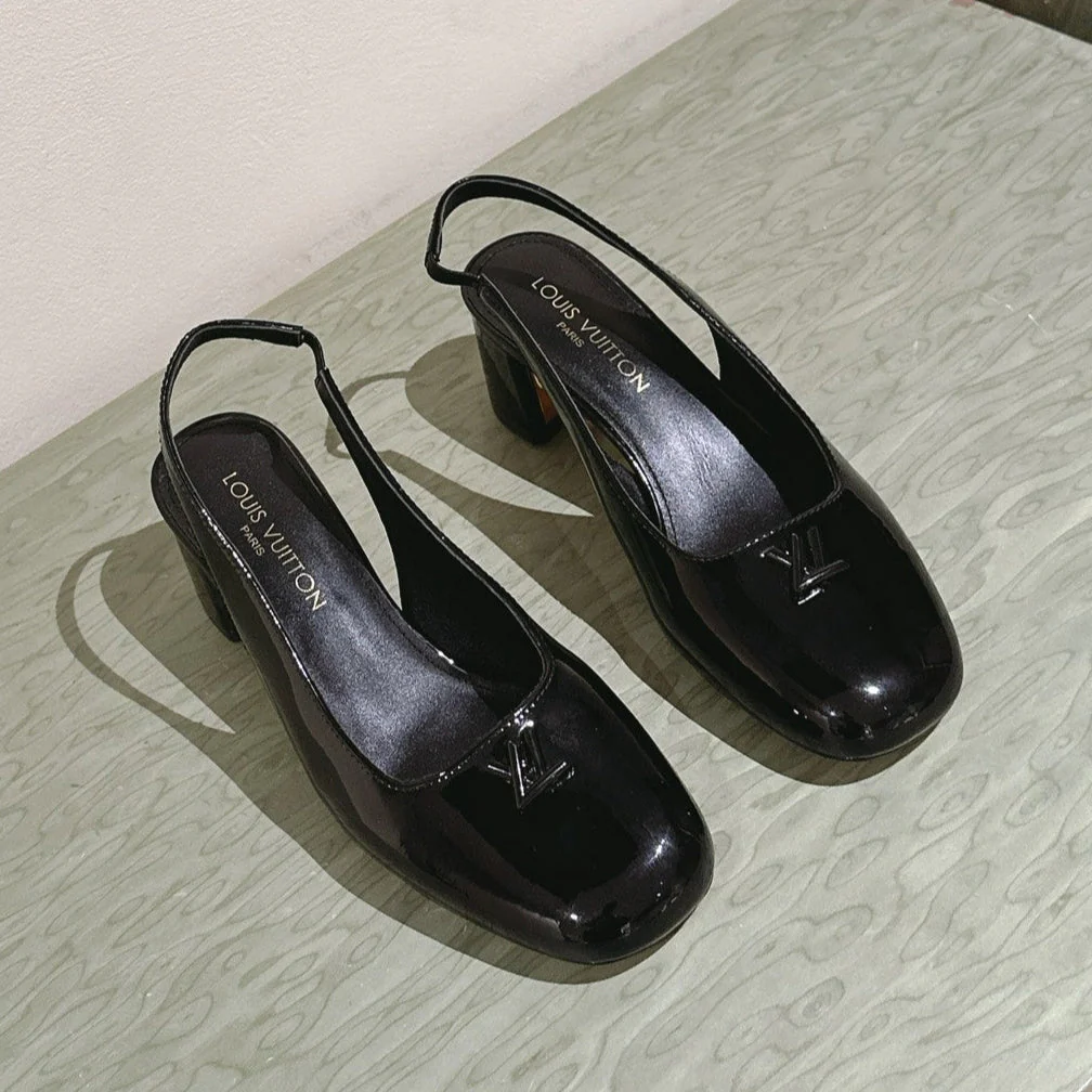 SWING SLINGBACK PUMP 55 MM IN BLACK PATENT CALFSKIN