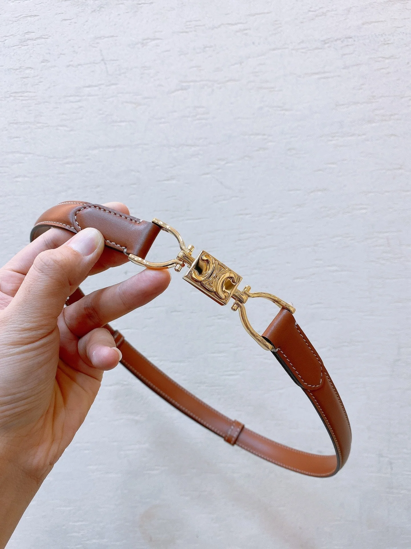 Hook & Loop 20mm TRIOMPHE Logo Square Adjustable Belt Tan Calfskin Ghw