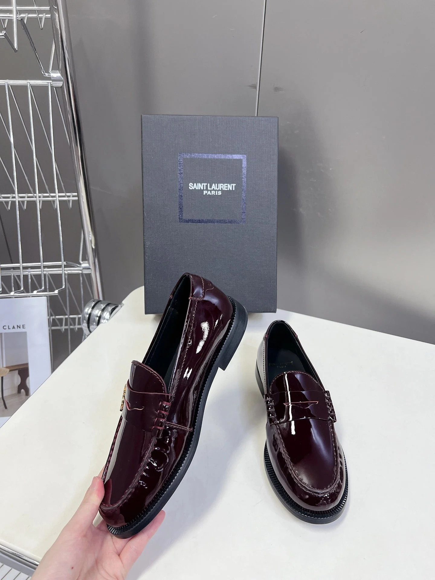 YSL 25S SAINT LAURENT LOAFERS IN BLACK CHERRY PATENT CALFSKIN